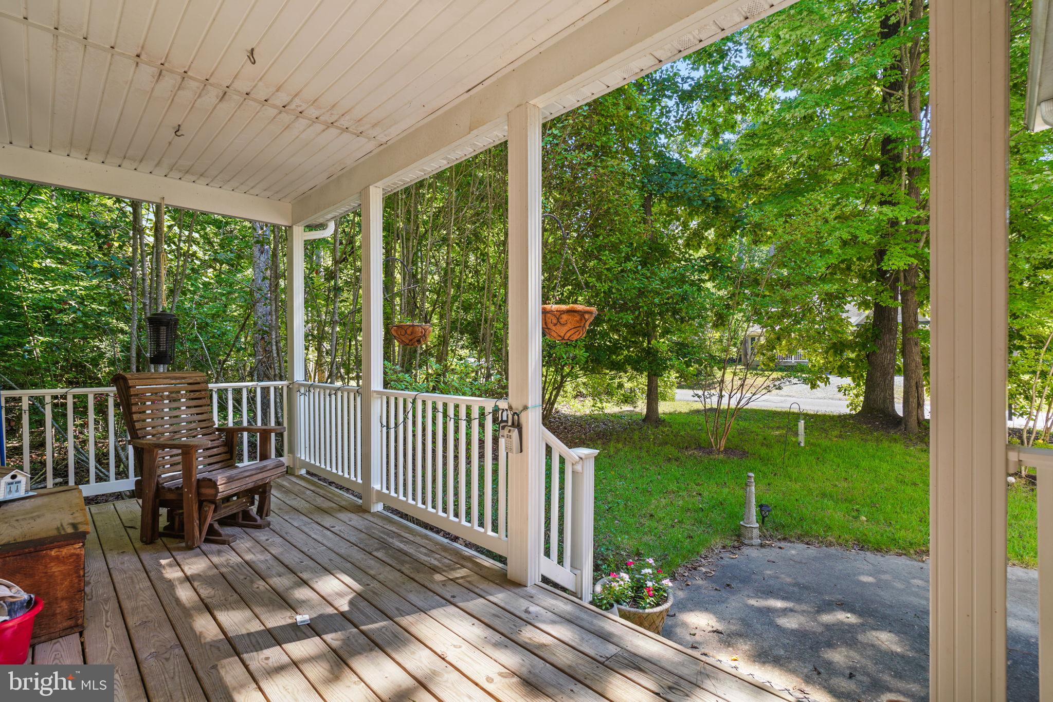 CAPTAIN'S COVE - Residential