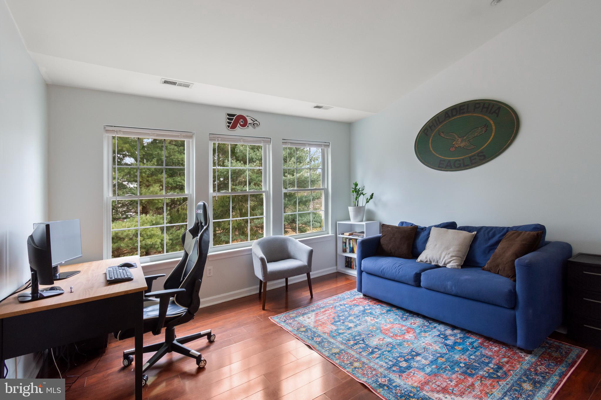 LAKETREE - Residential