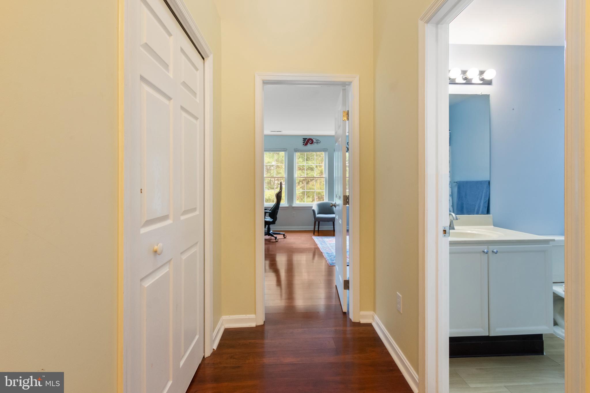 LAKETREE - Residential