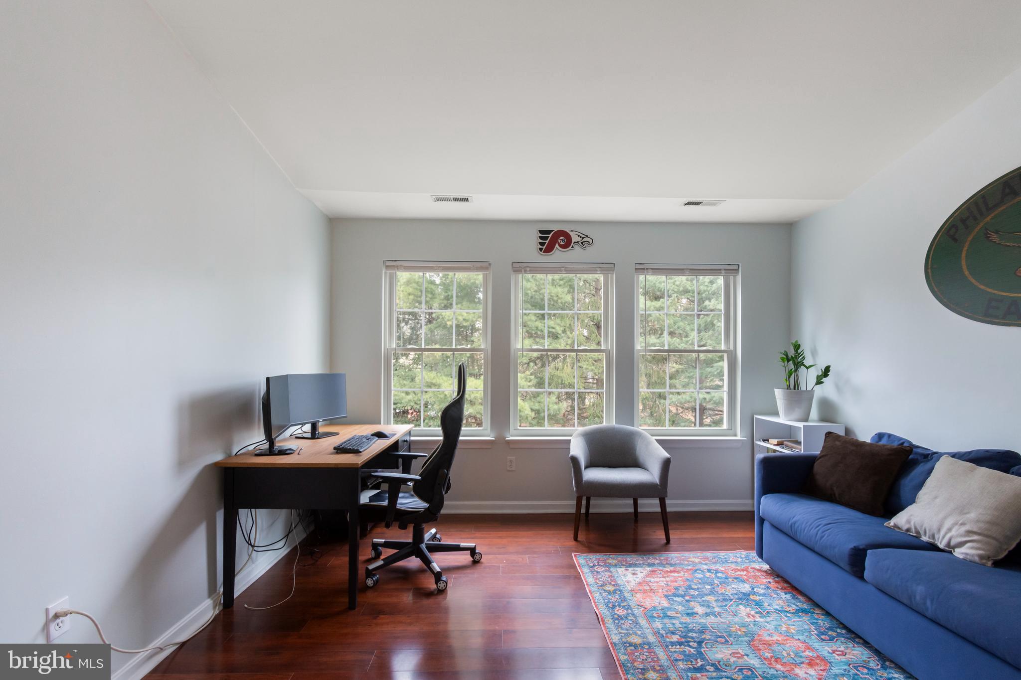 LAKETREE - Residential