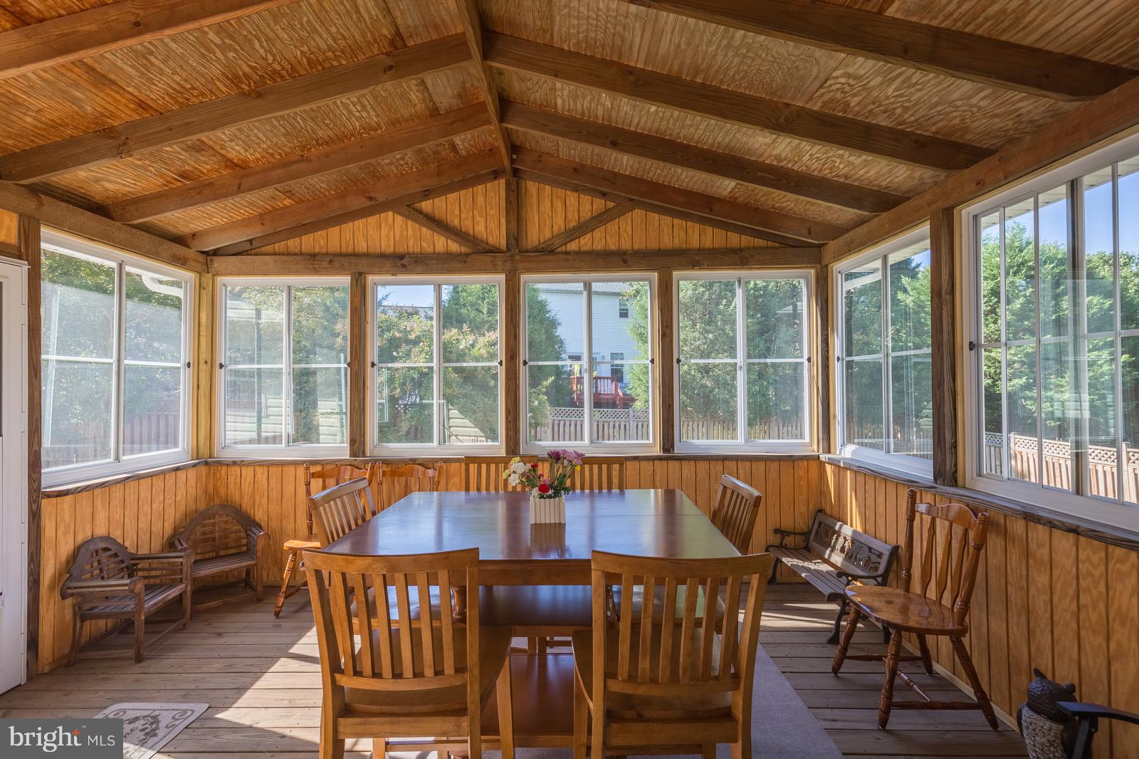 MAYFAIR - Residential