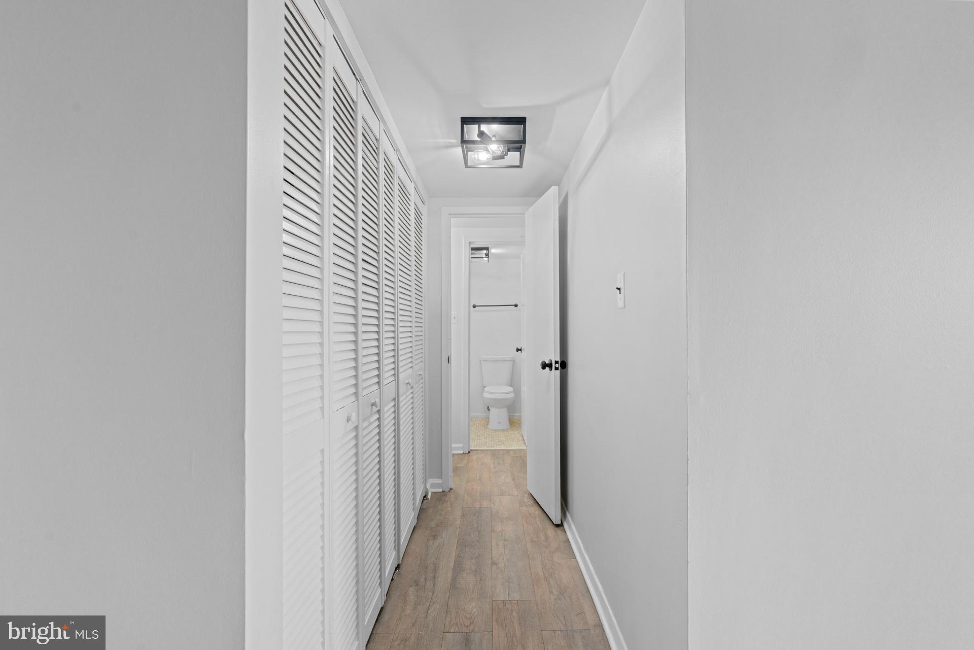 PRESIDENTIAL TOWERS - Residential