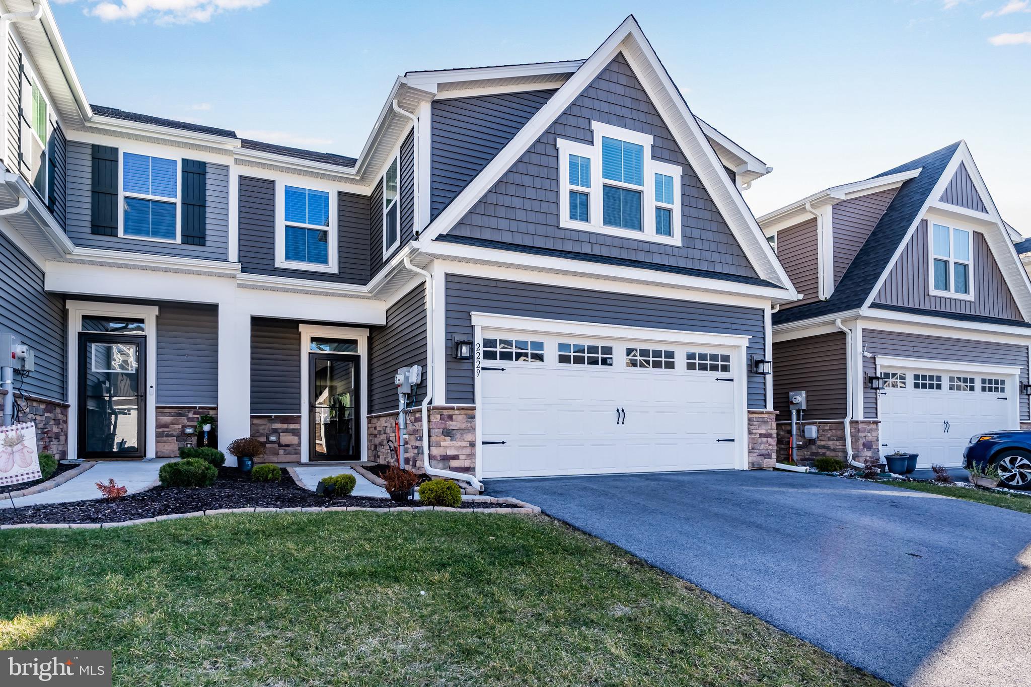 BLUE RIDGE PARK - Residential