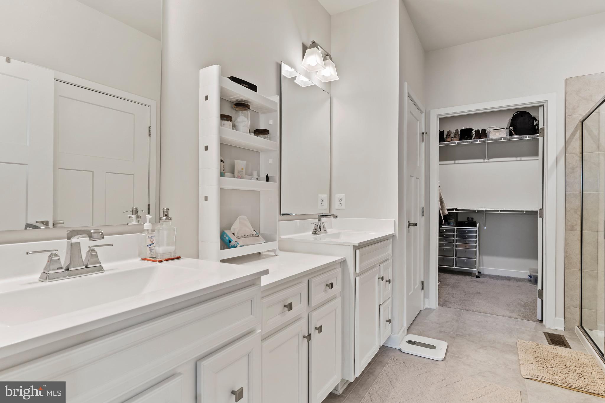 BLUE RIDGE PARK - Residential