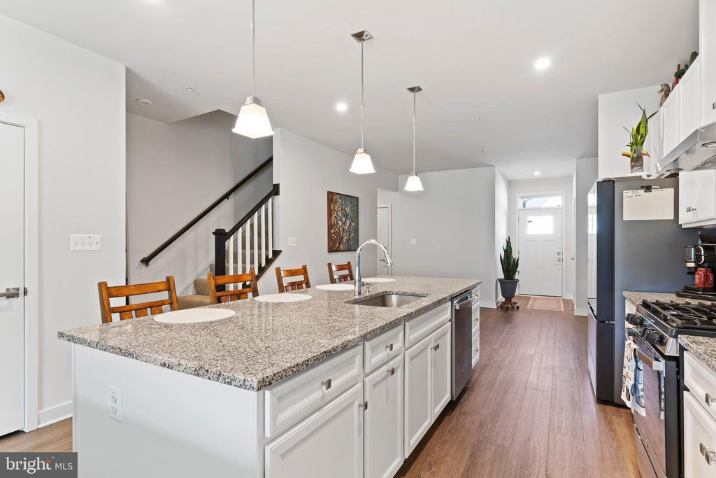 Photo of 2229 Caroline Lane, HARRISBURG, PA 17110 (MLS # PADA2057346)