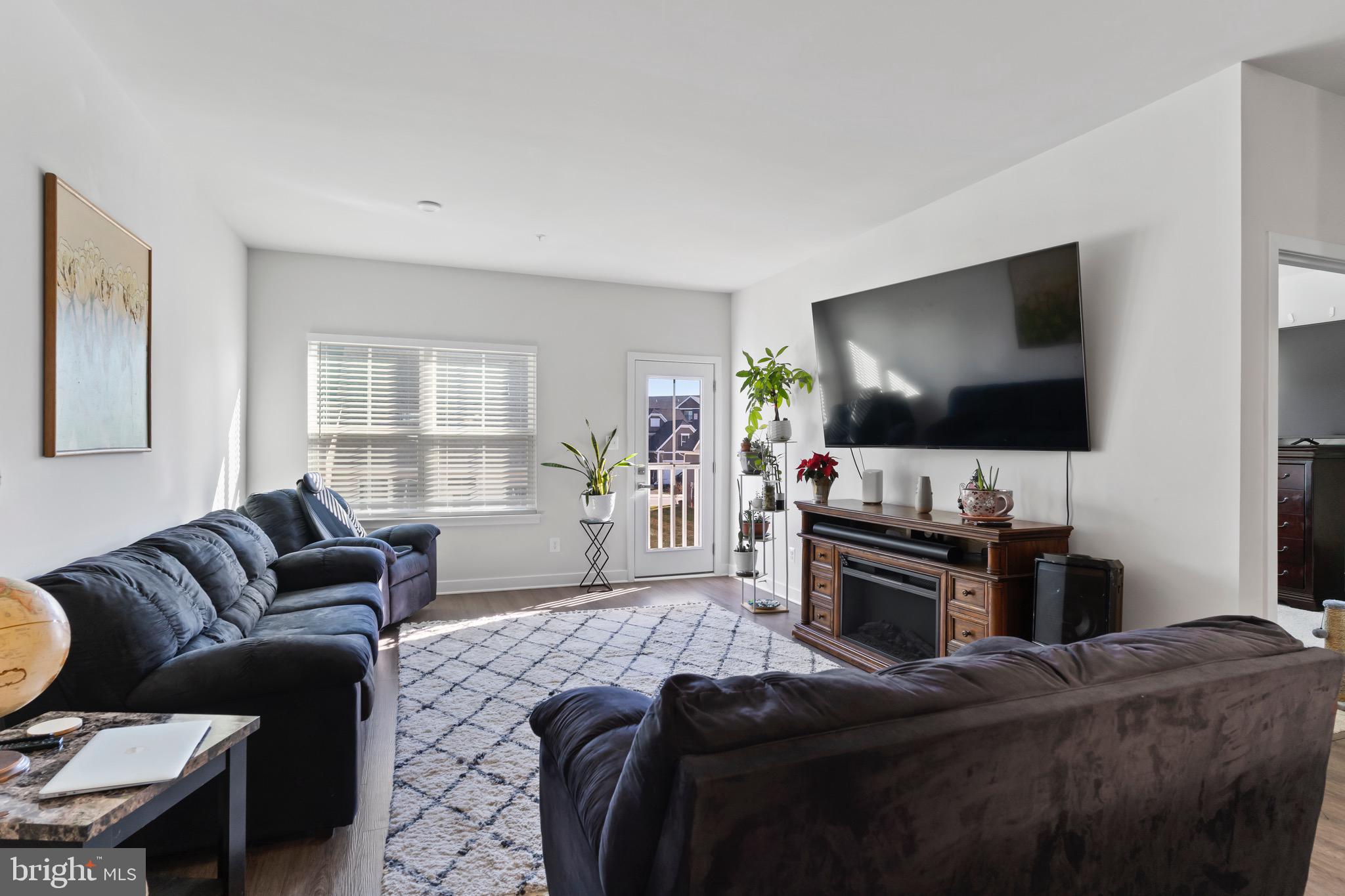 BLUE RIDGE PARK - Residential