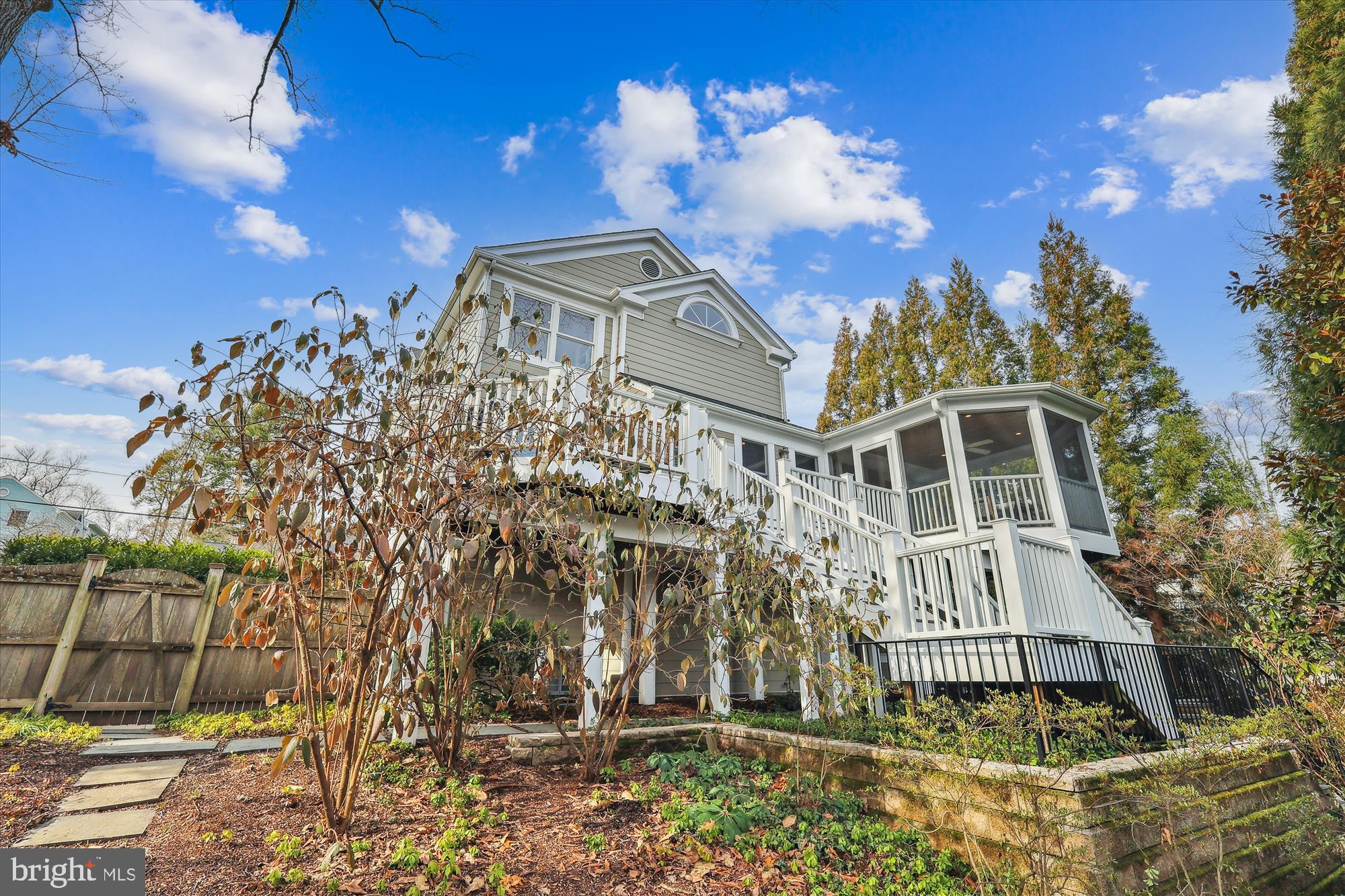 SUMNER - Residential