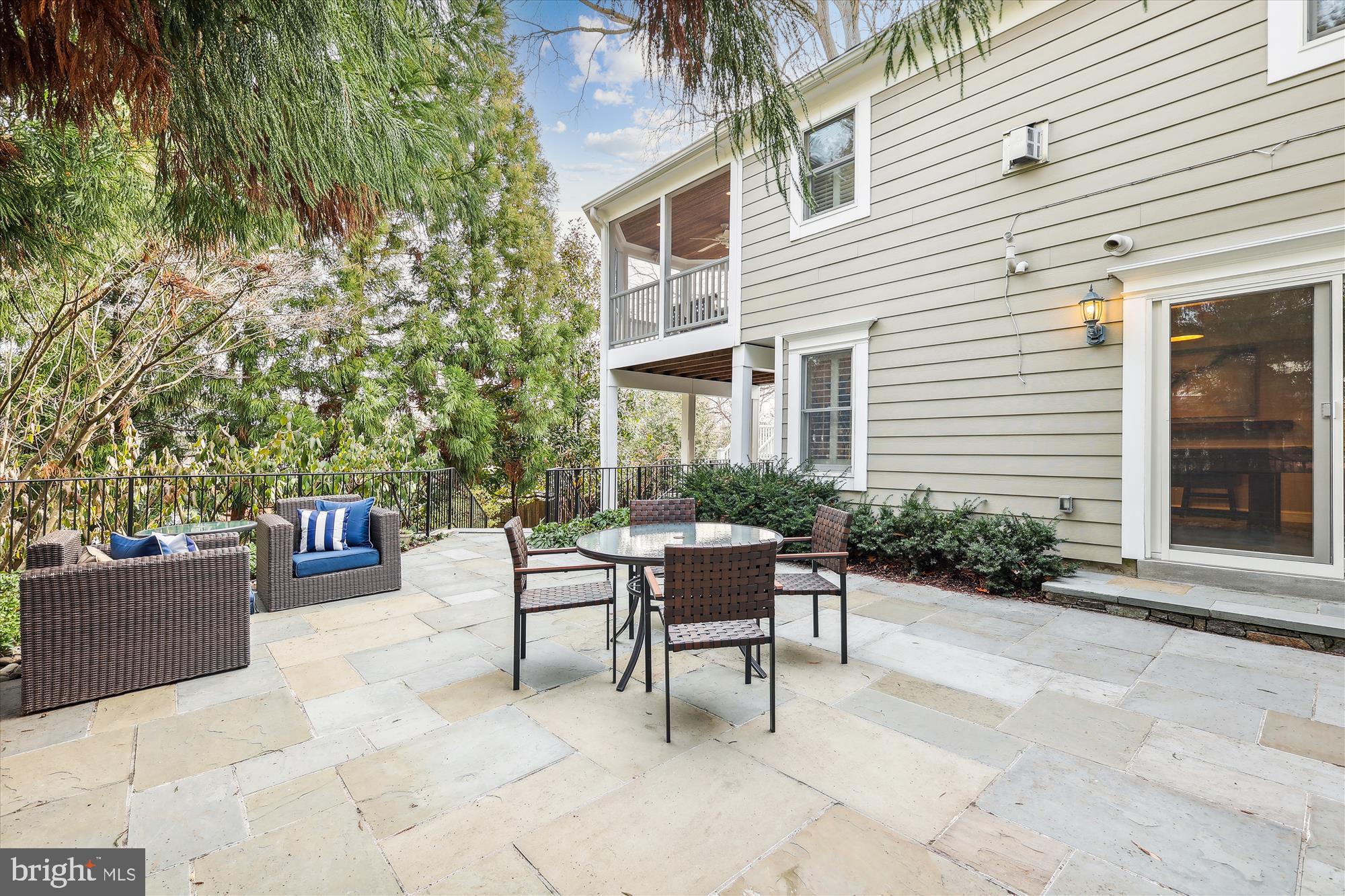 SUMNER - Residential