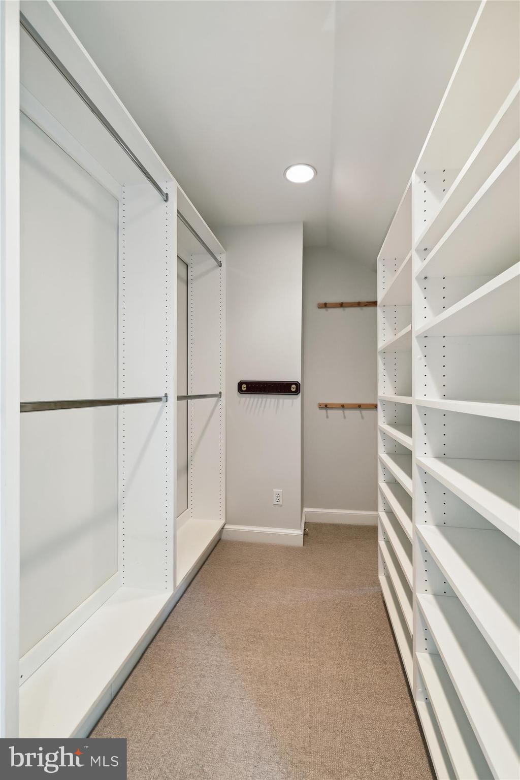 SUMNER - Residential