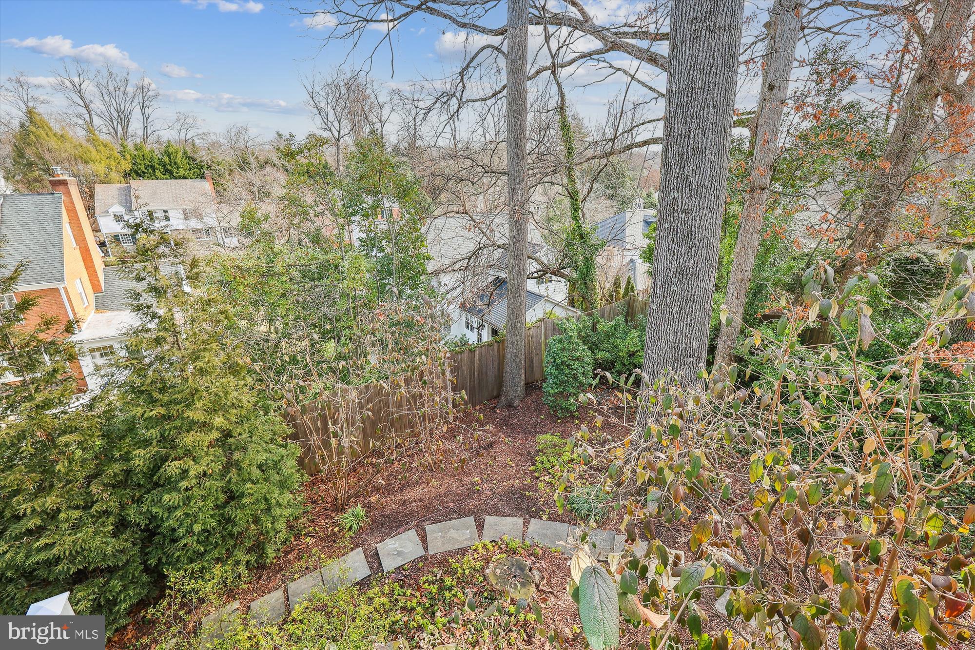 SUMNER - Residential