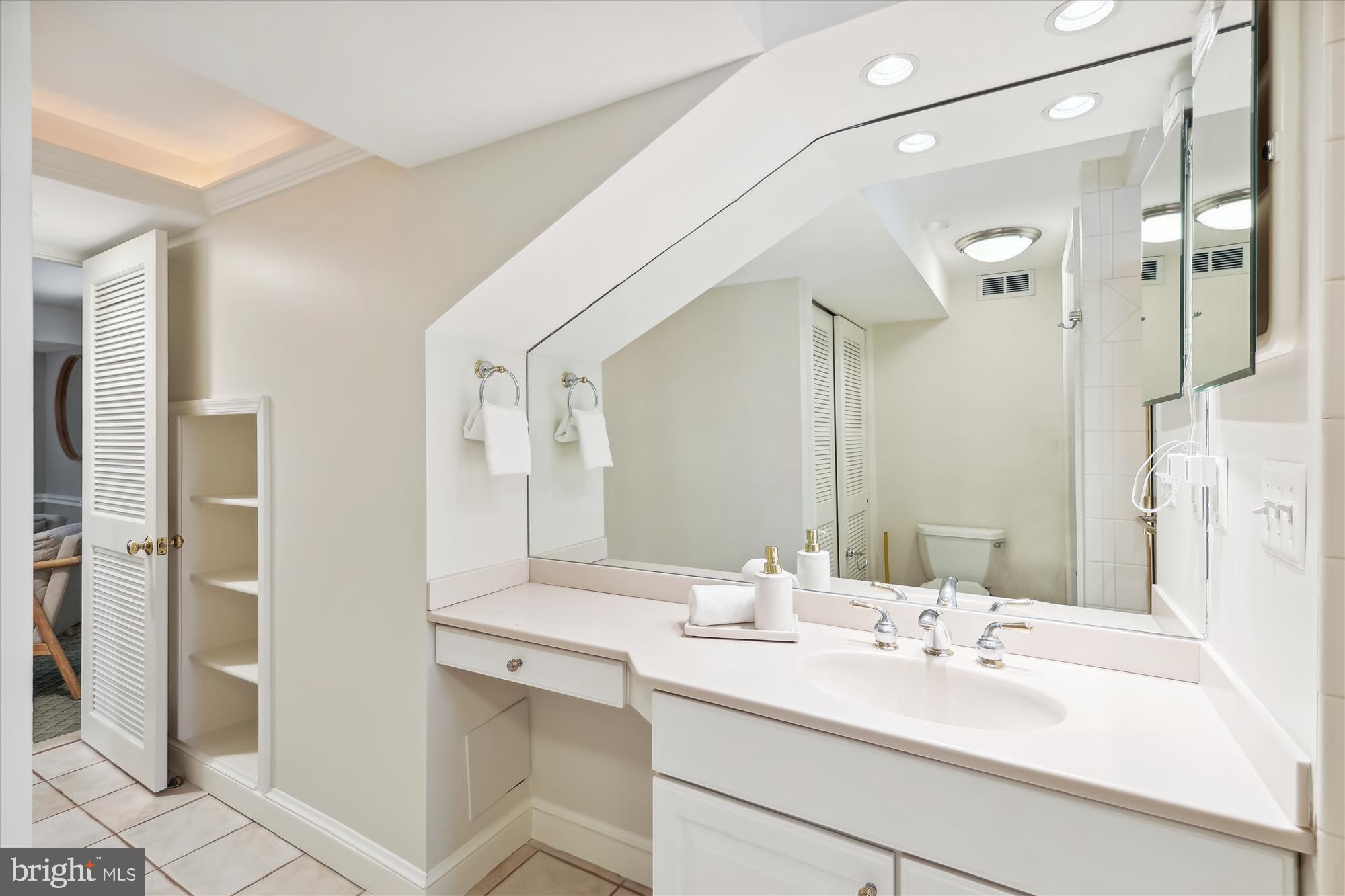 SUMNER - Residential