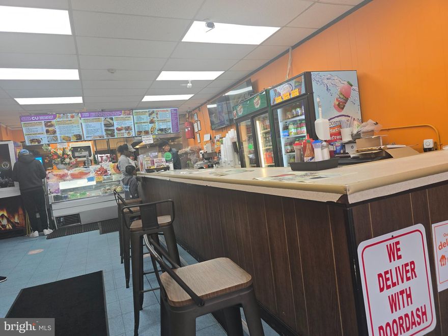 Only business for sale not including real estate ,It is a bustling area with many big, famous brands around it. The commercial area is divided into two restaurants. The facilities are very good. On one side, there are seats for about 20 people to eat. On the right is a restaurant stand bar. All the facilities are good and sales can increase. It opens at 6 in the morning and closes at 2 in the afternoon. If it is open until dinner, sales can increase tremendously. Since the seller owns the building, the lease is possible for 20 years. So people with many family members at home can earn more income.MUST SEE!!!