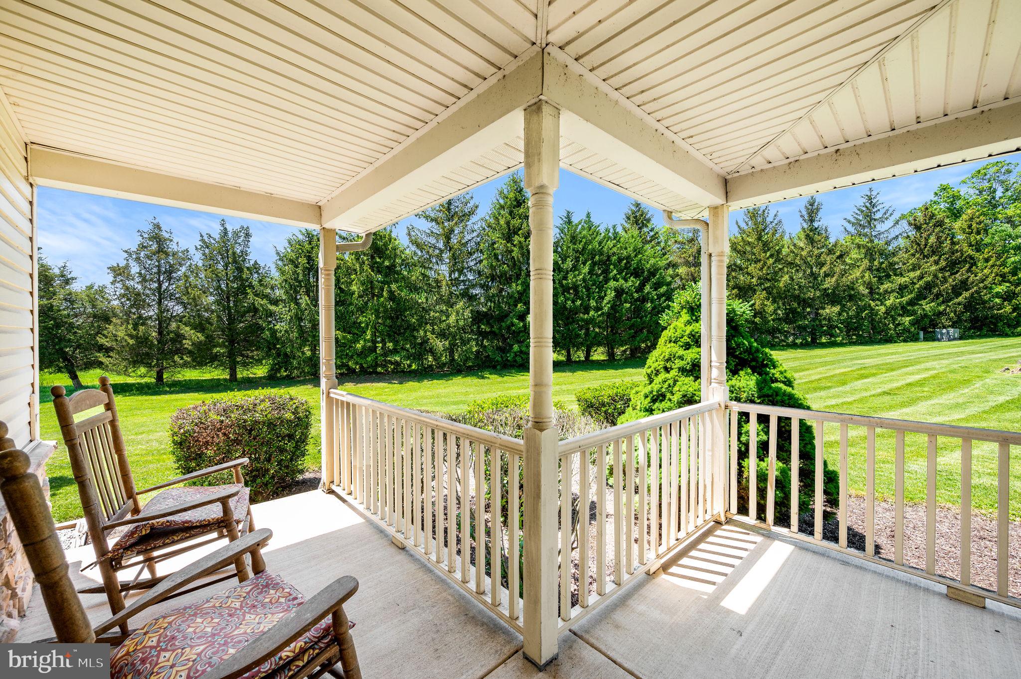 HUNTERS RUN - Residential