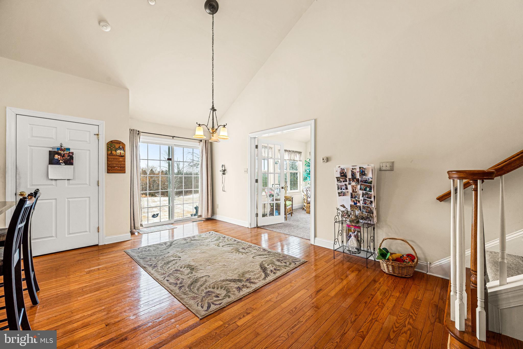 HUNTERS RUN - Residential