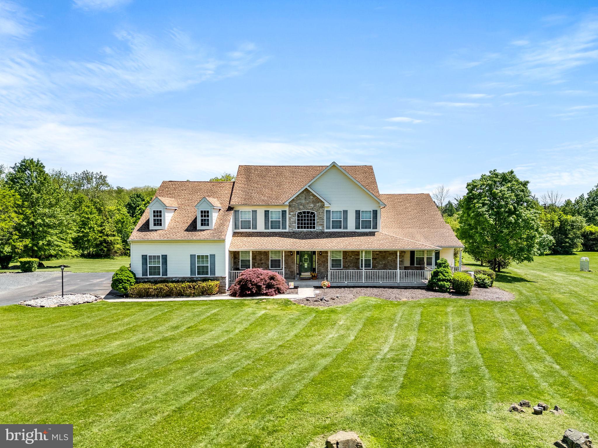 HUNTERS RUN - Residential