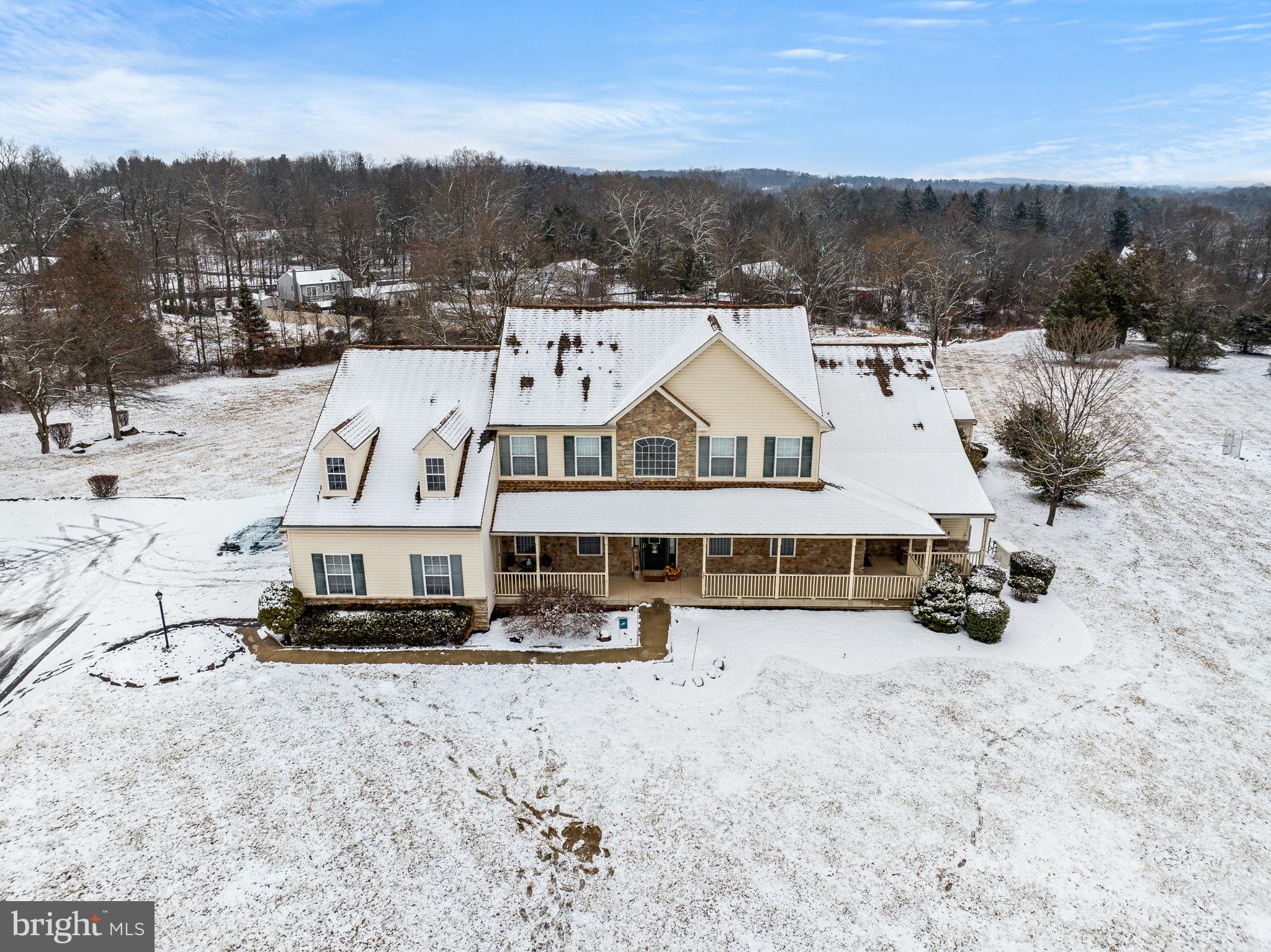 HUNTERS RUN - Residential