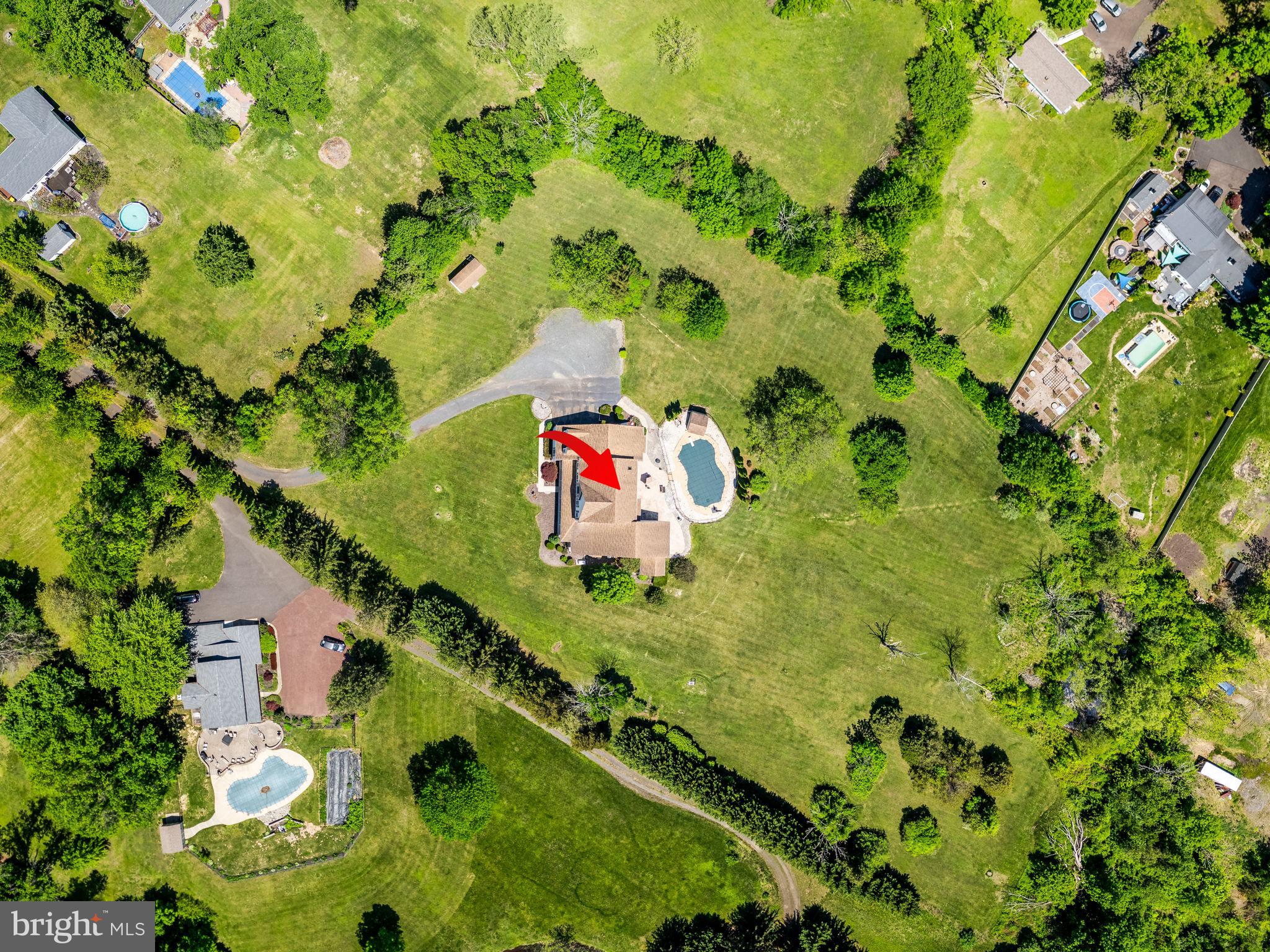 HUNTERS RUN - Residential