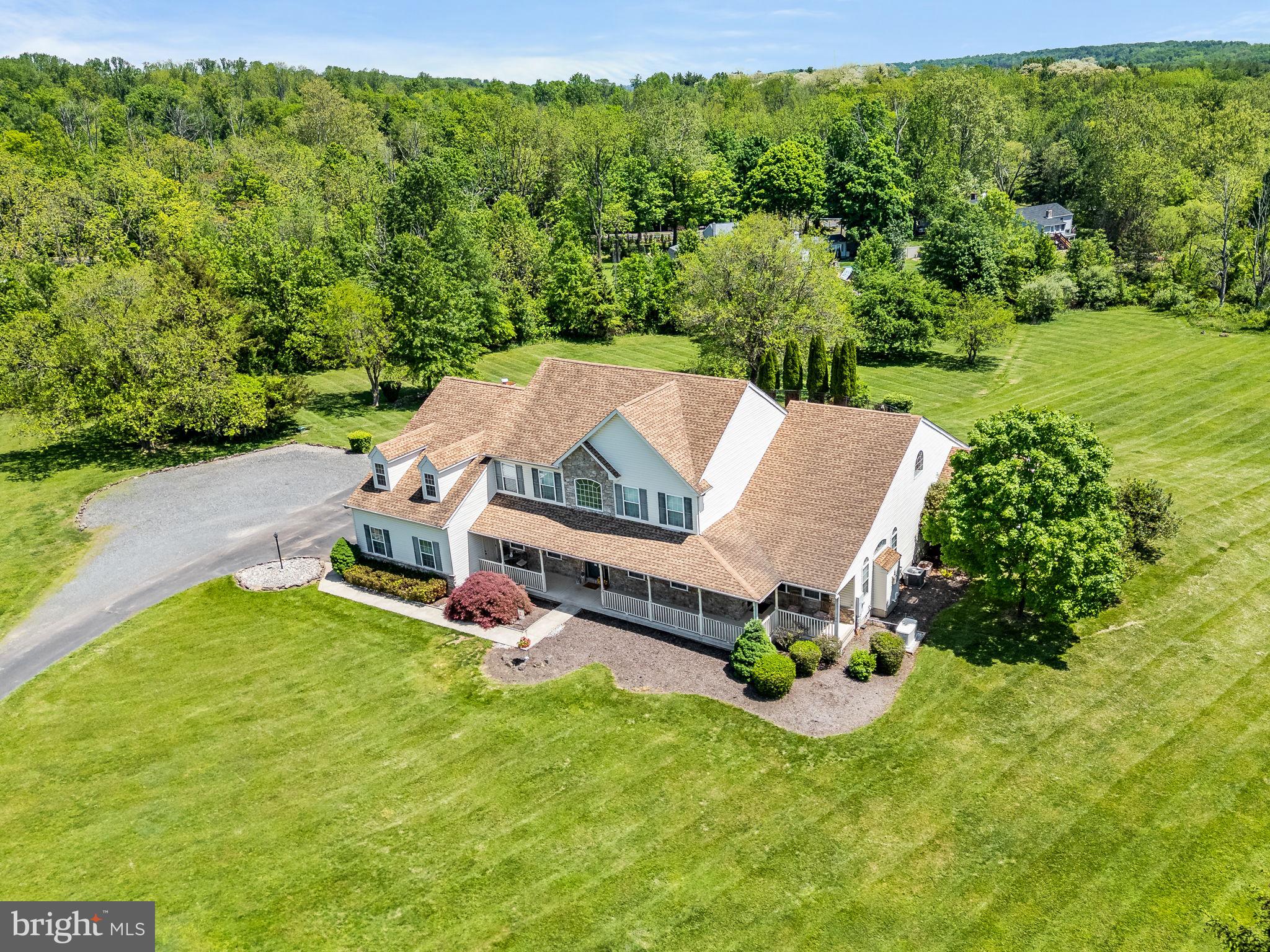 HUNTERS RUN - Residential