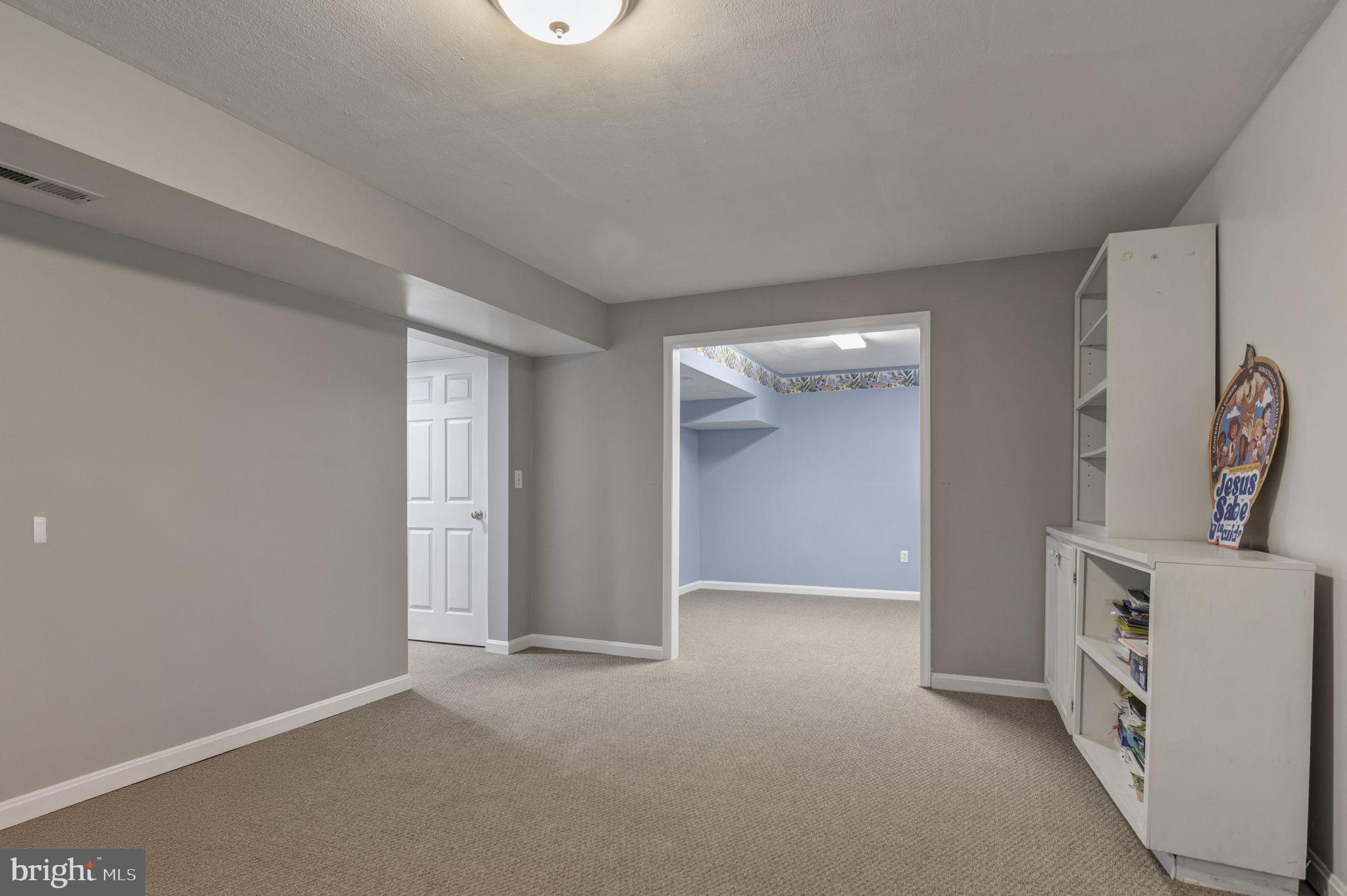 LANCASTER GATE - Residential