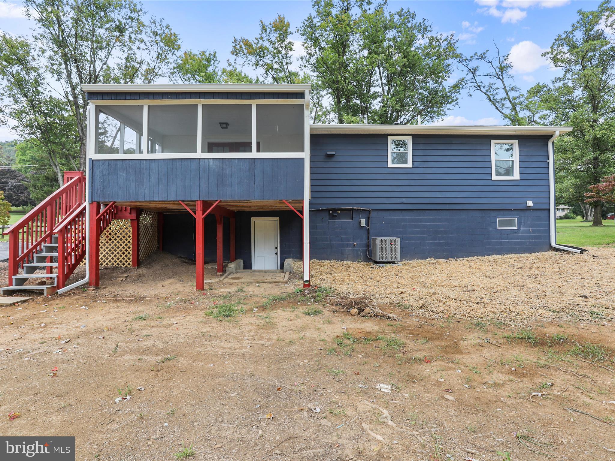 CLEAR SPRING - Residential