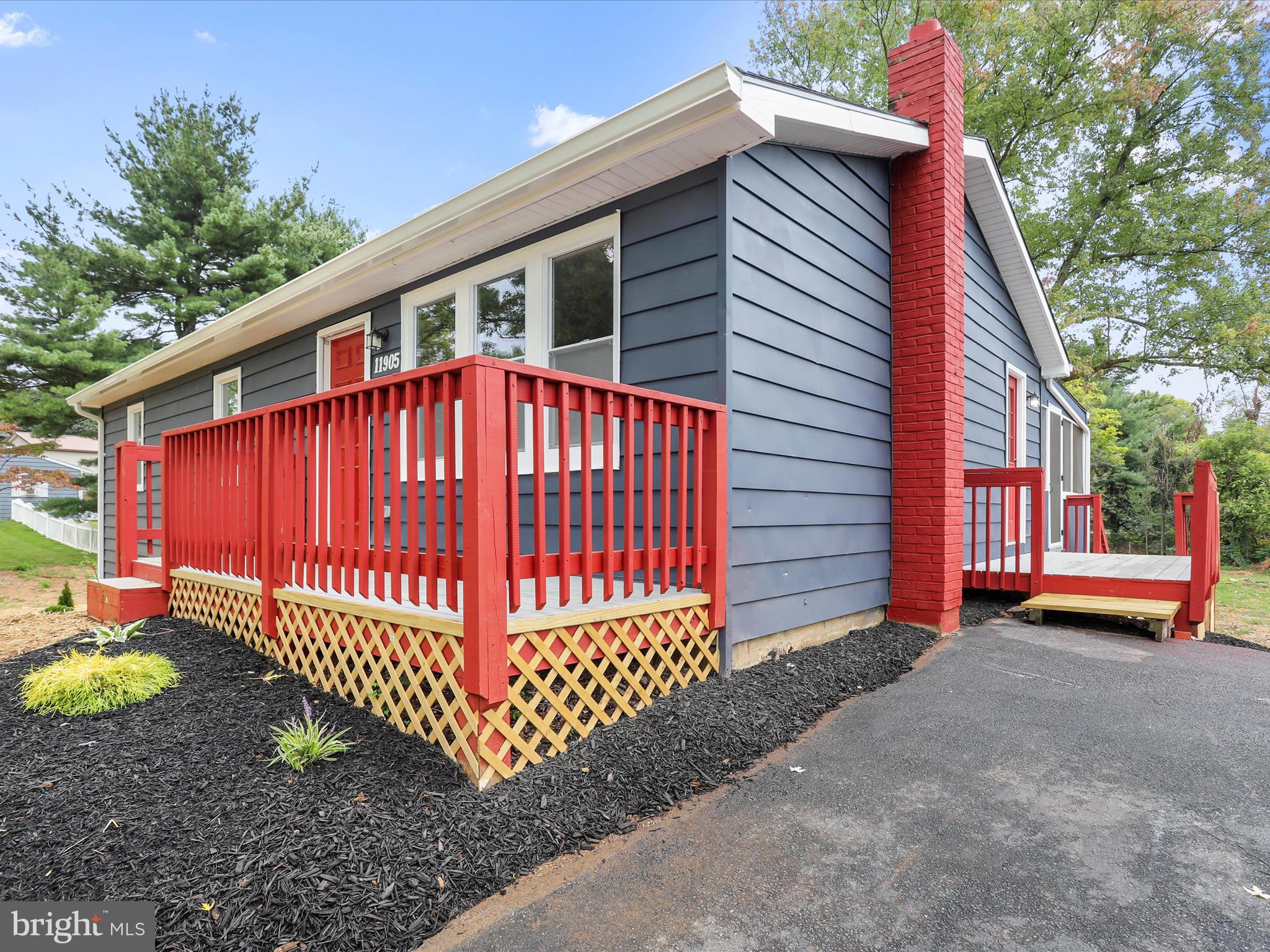 CLEAR SPRING - Residential