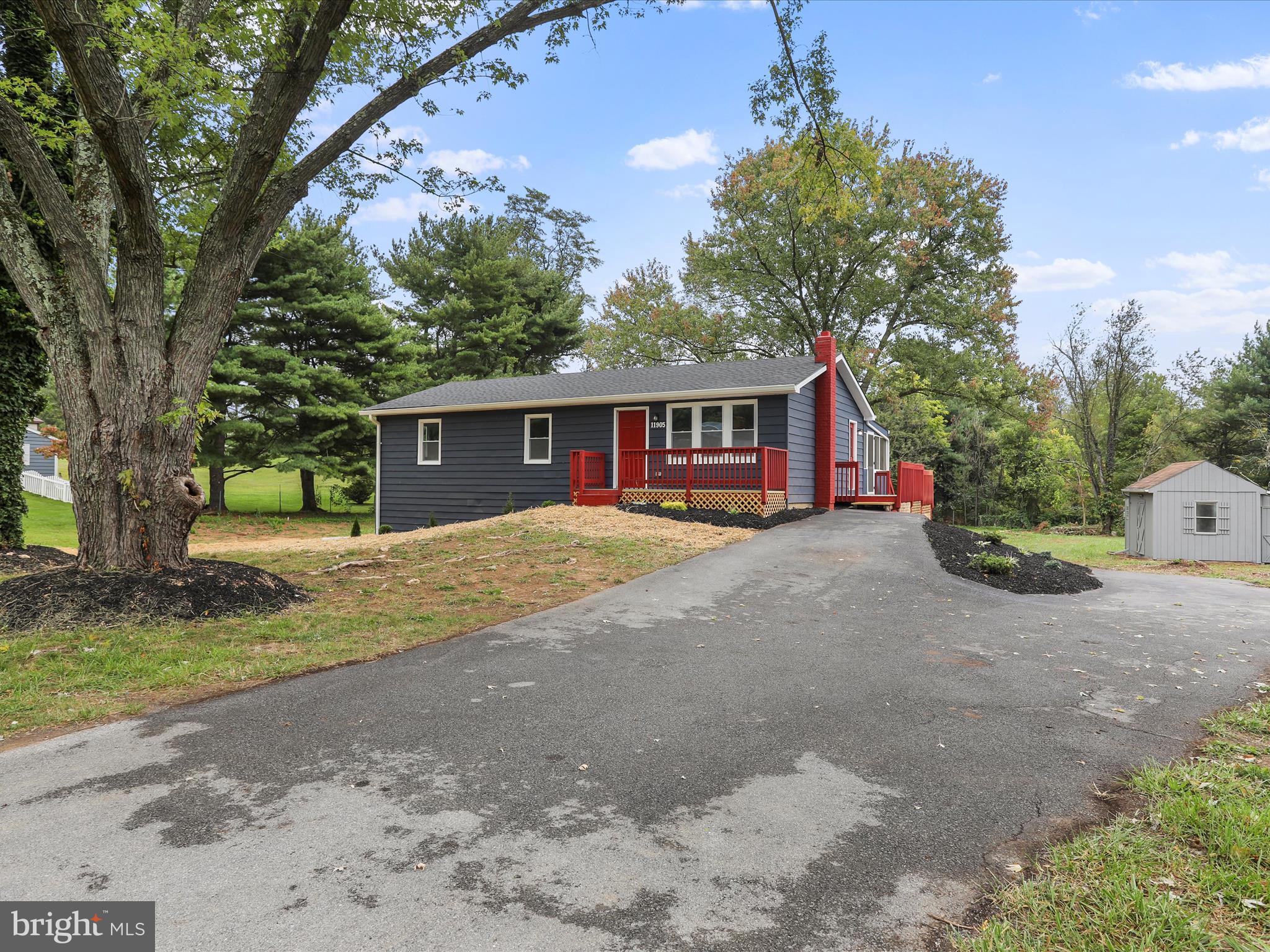 CLEAR SPRING - Residential