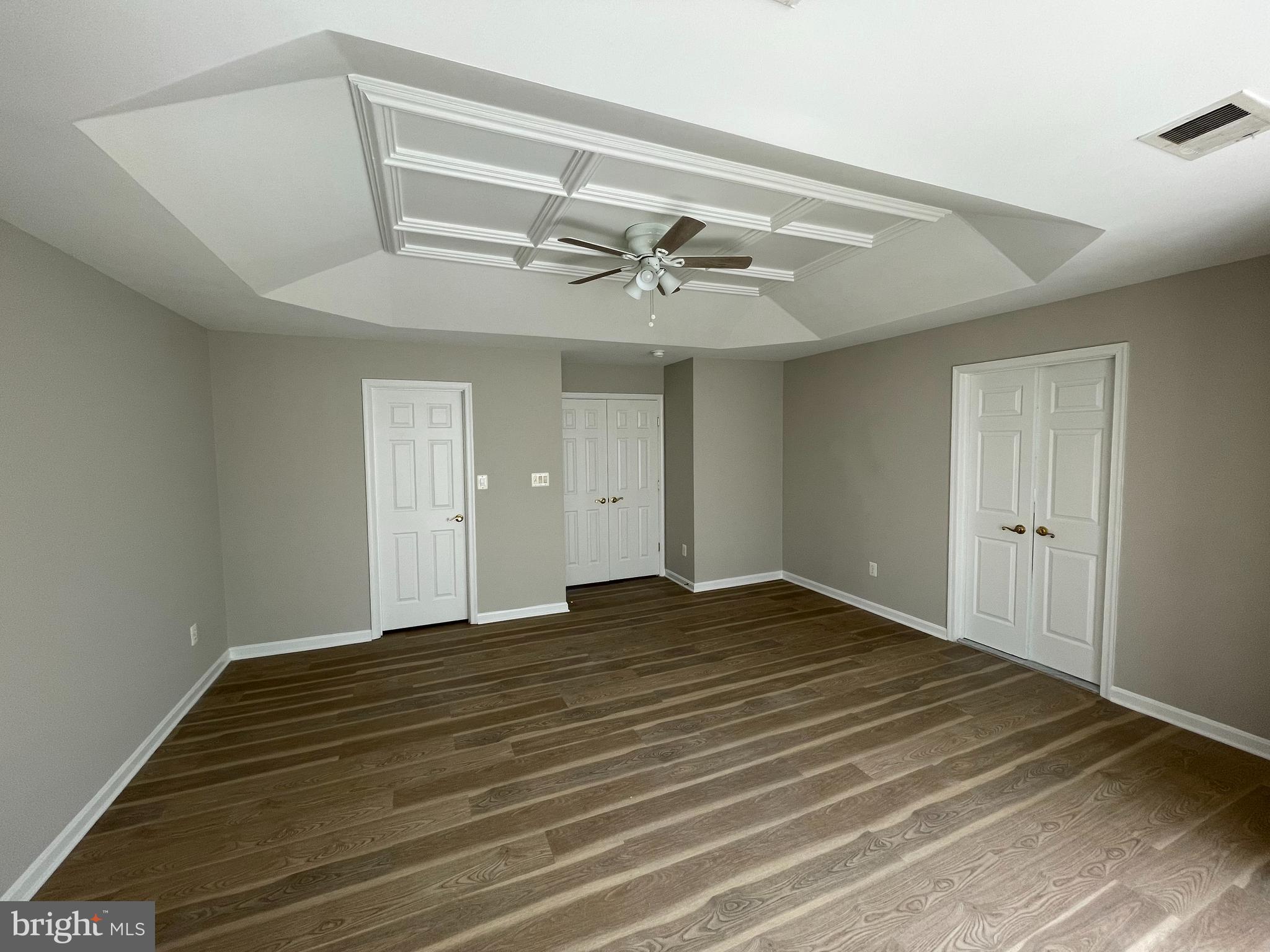 POTOMAC LAKES - Residential Lease