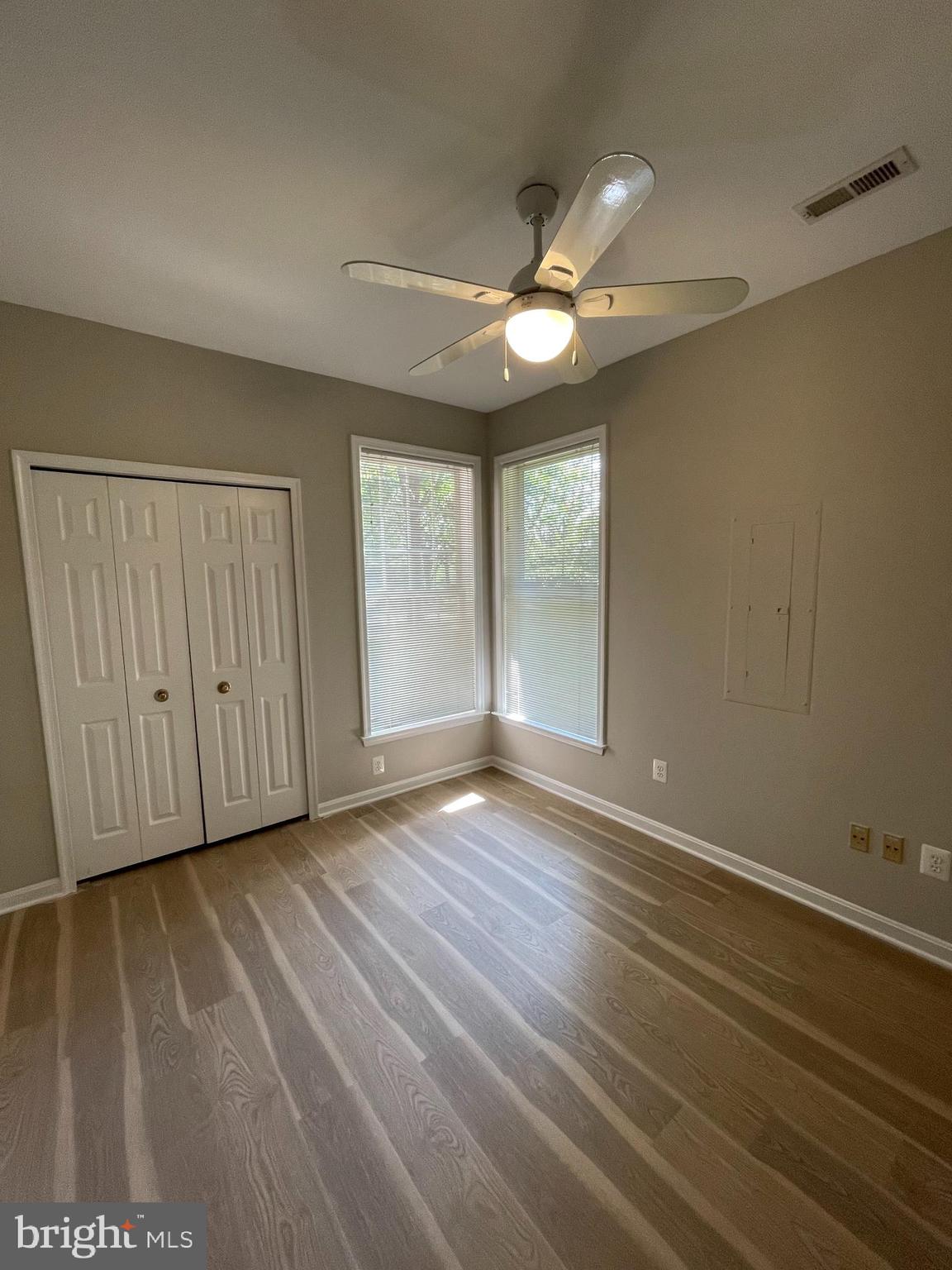 POTOMAC LAKES - Residential Lease