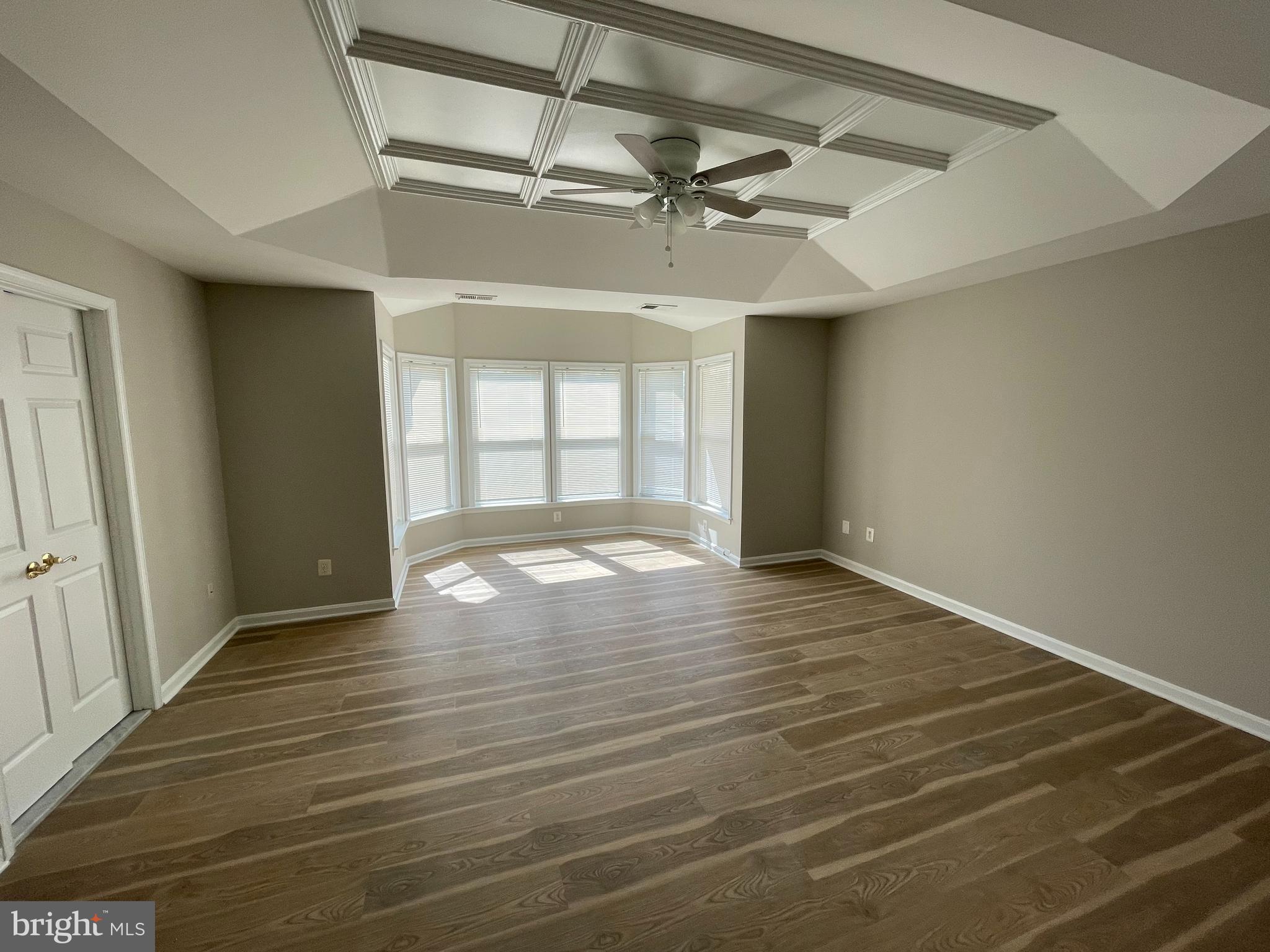 POTOMAC LAKES - Residential Lease