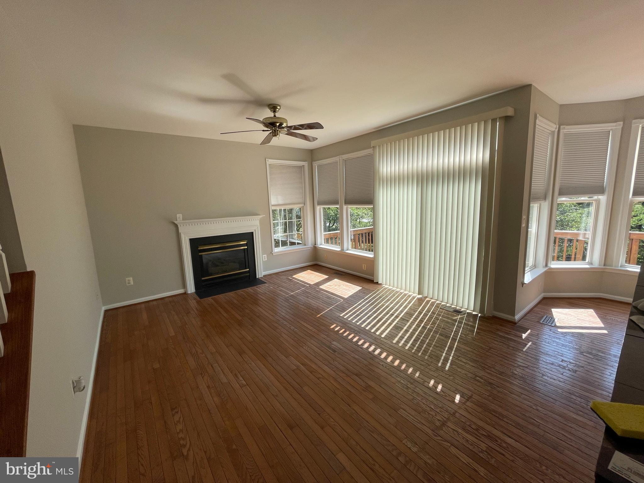 POTOMAC LAKES - Residential Lease