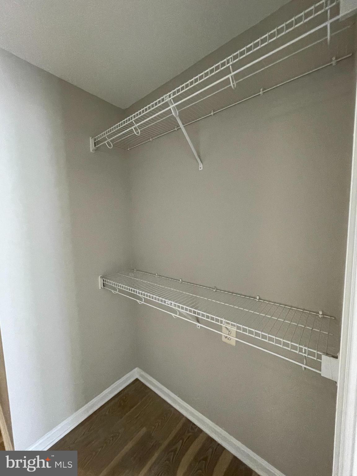 POTOMAC LAKES - Residential Lease