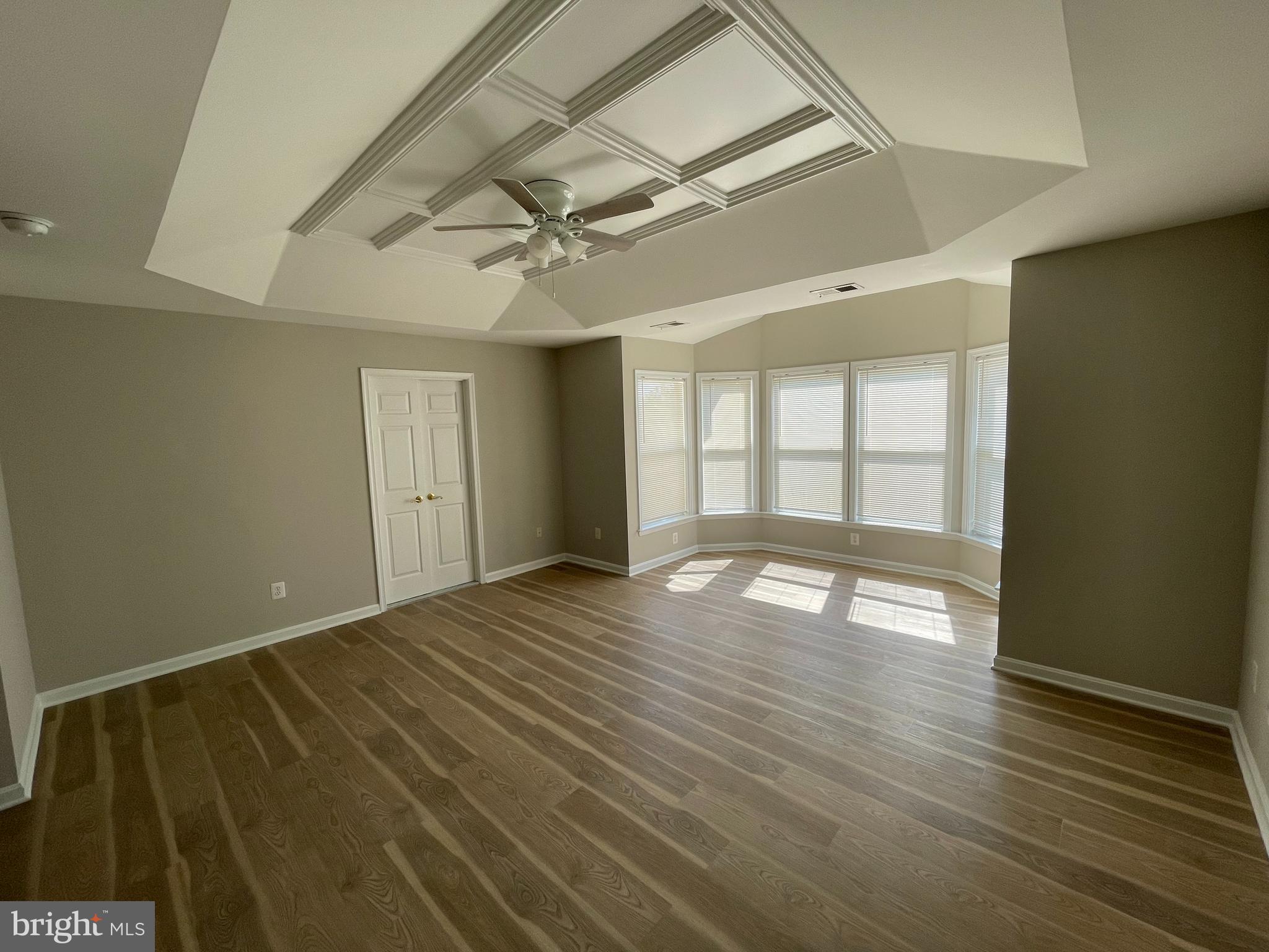 POTOMAC LAKES - Residential Lease