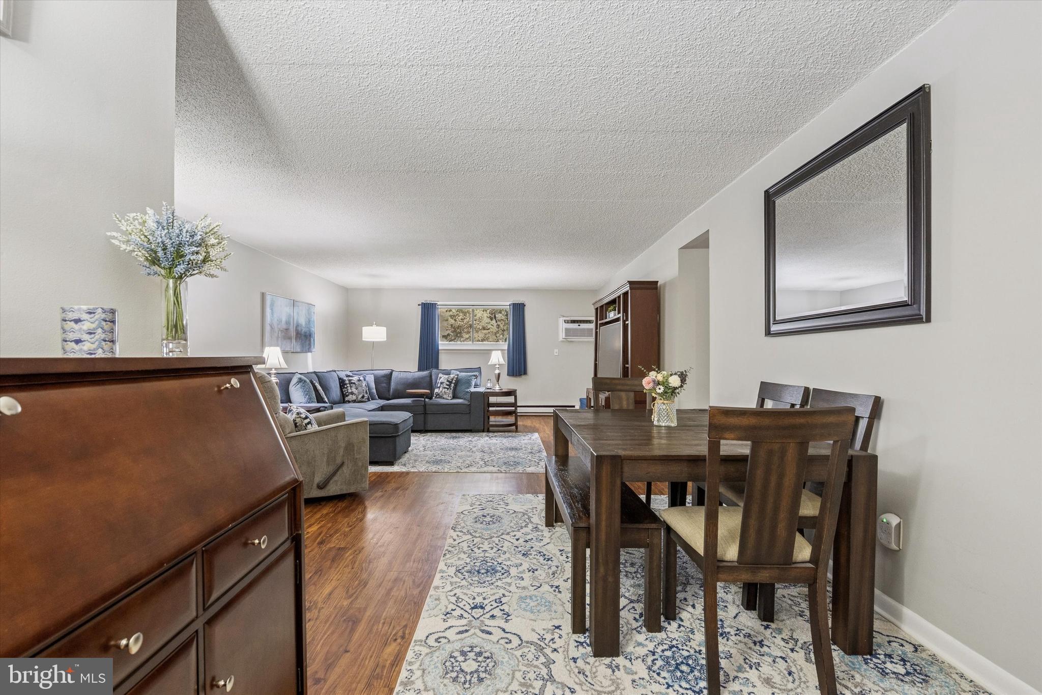 HAVERFORD HILL - Residential