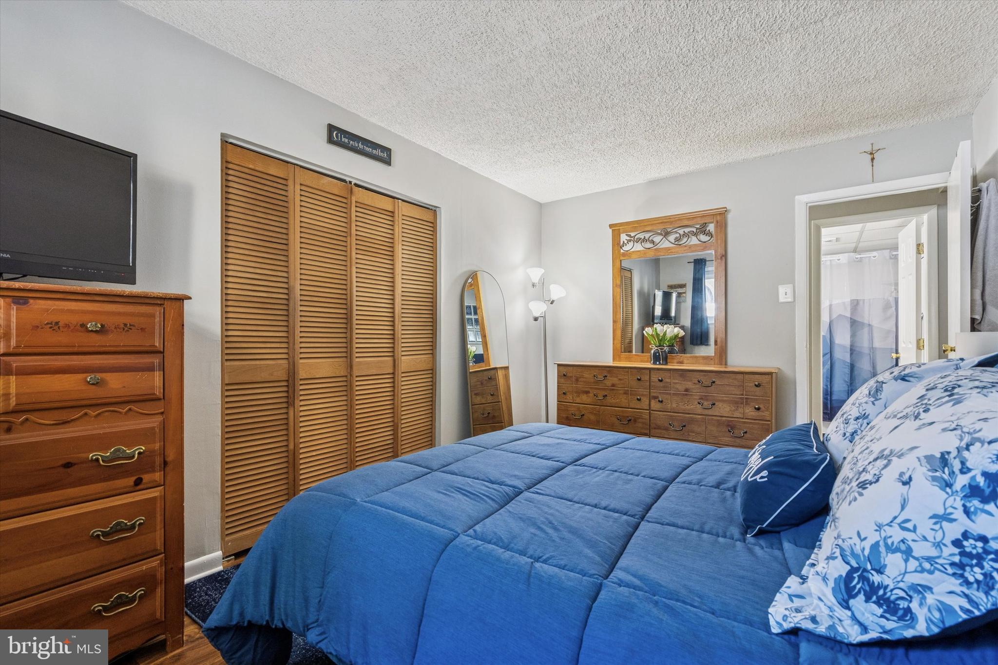 HAVERFORD HILL - Residential