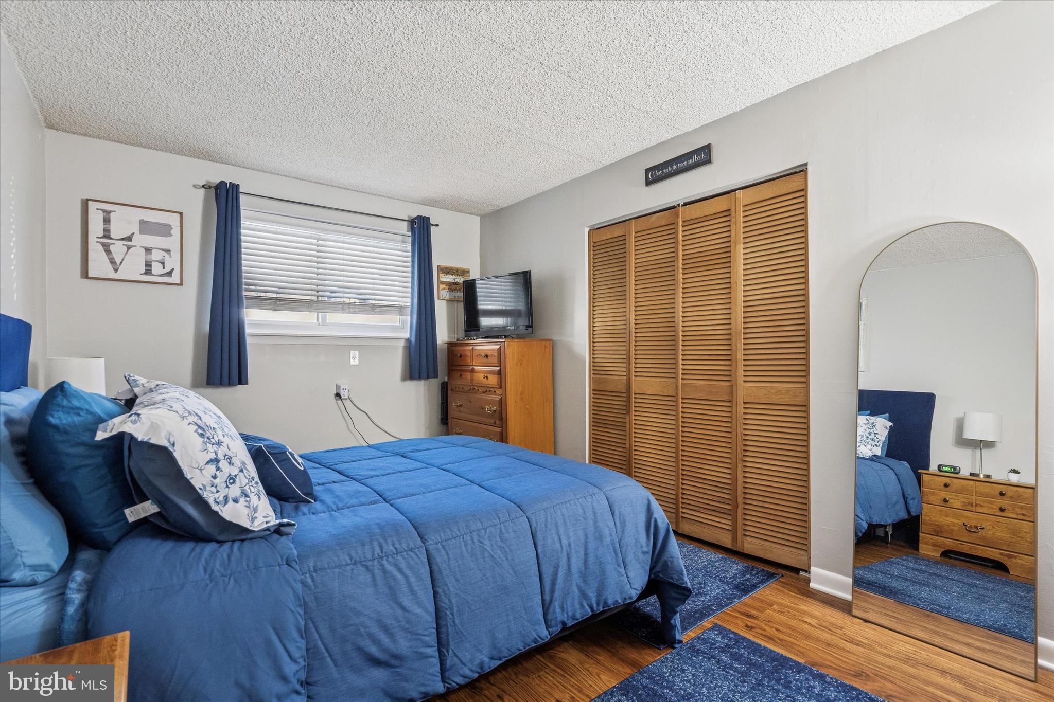 HAVERFORD HILL - Residential