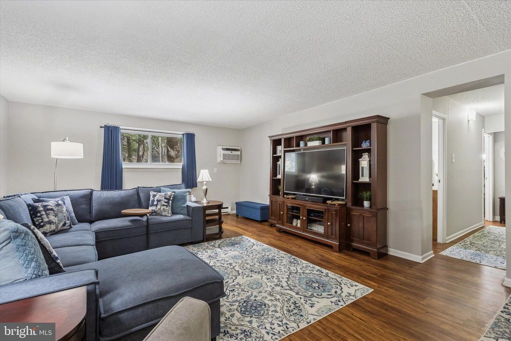 Photo of 400 Glendale Road #13, HAVERTOWN, PA 19083 (MLS # PADE2107388)