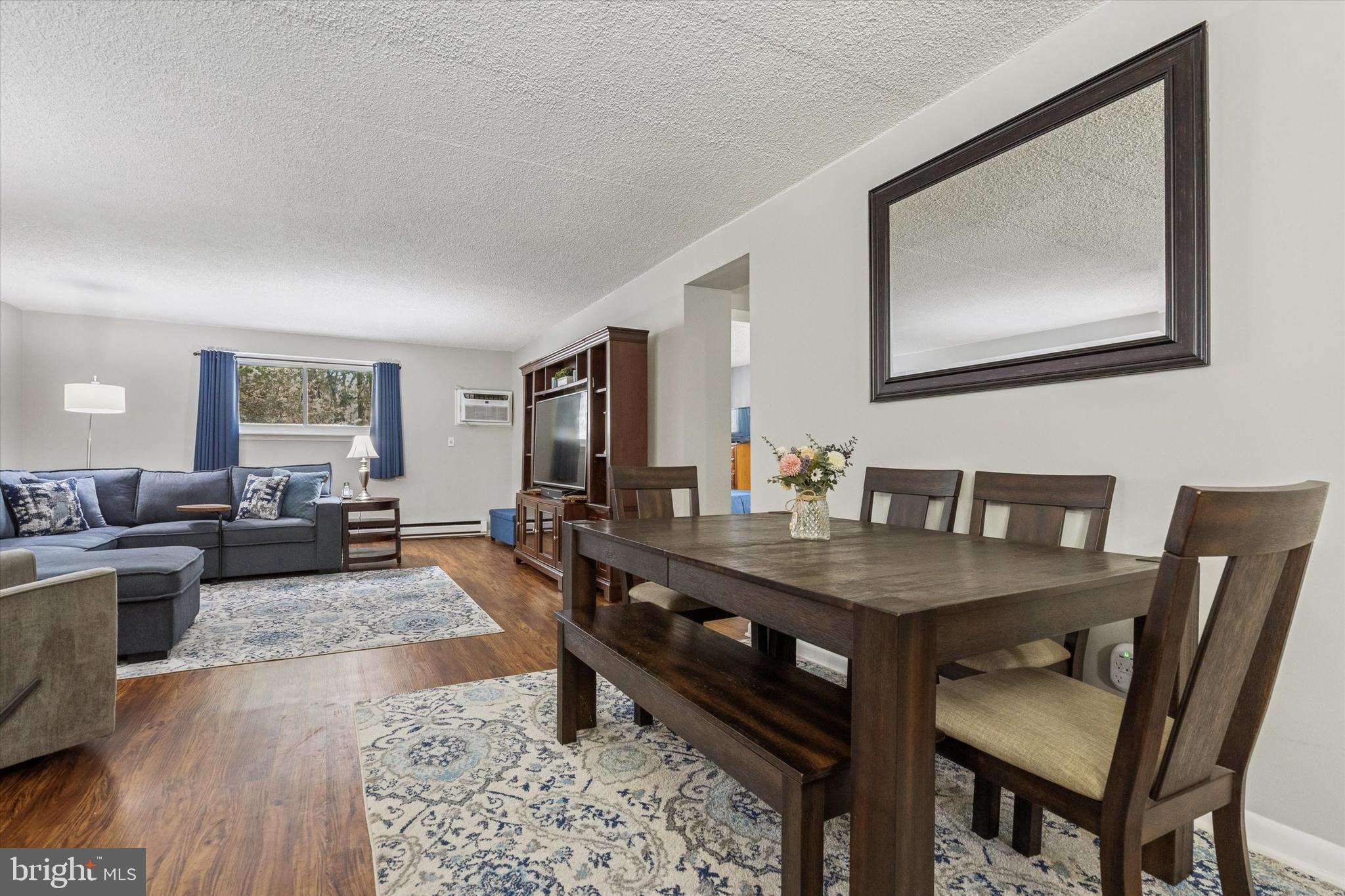 HAVERFORD HILL - Residential