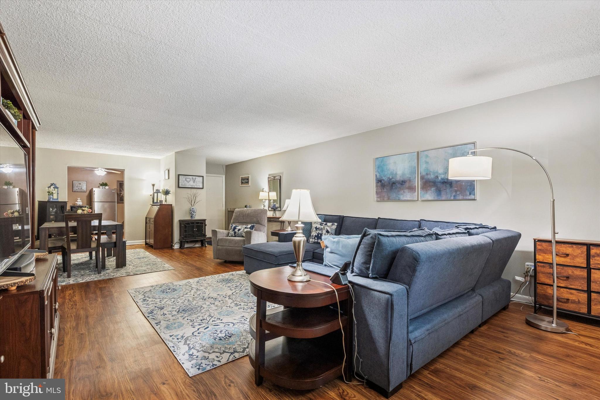 HAVERFORD HILL - Residential