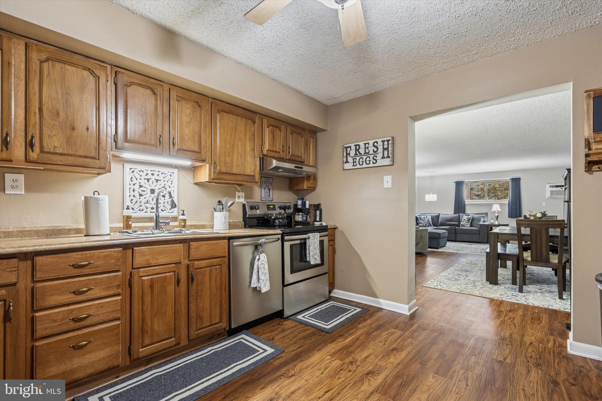 HAVERFORD HILL - Residential