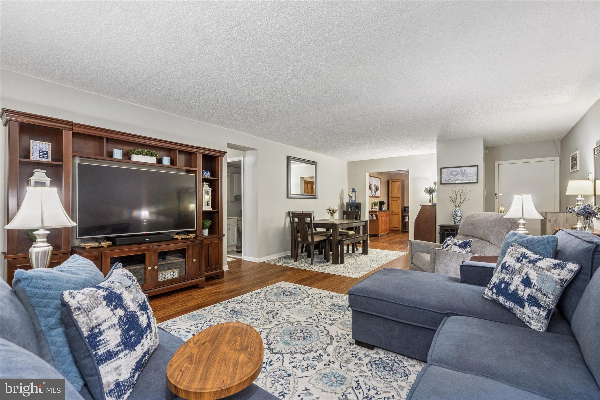 HAVERFORD HILL - Residential