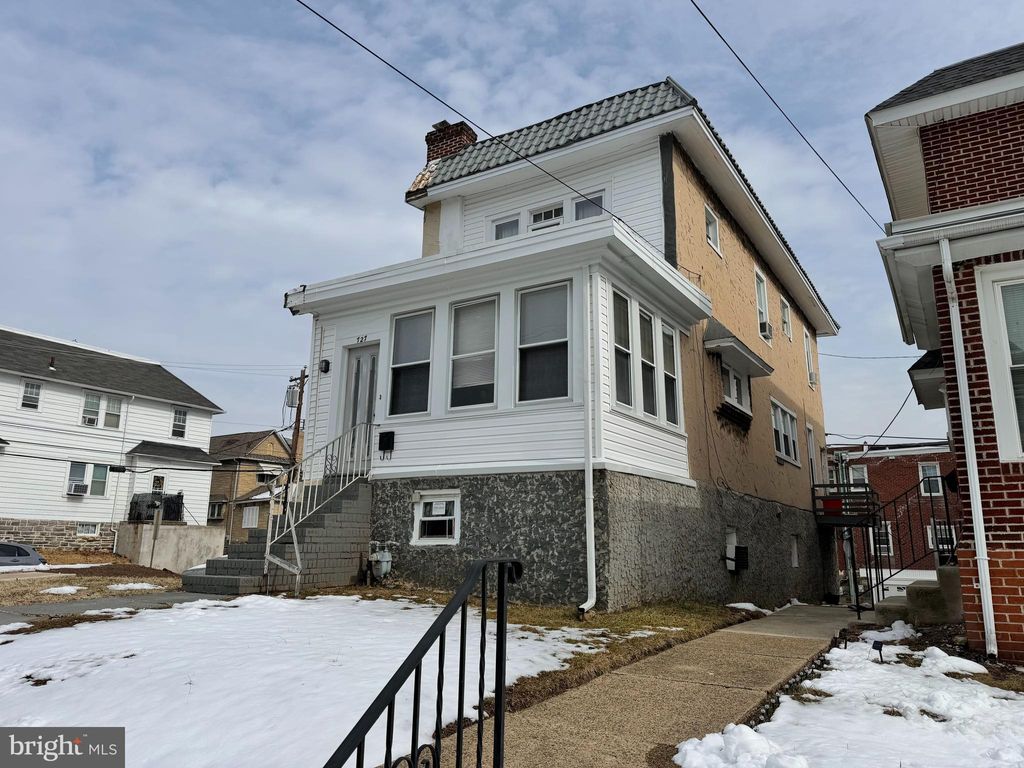 Photo of 727 Fern Street, LANSDOWNE, PA 19050 (MLS # PADE2109600)