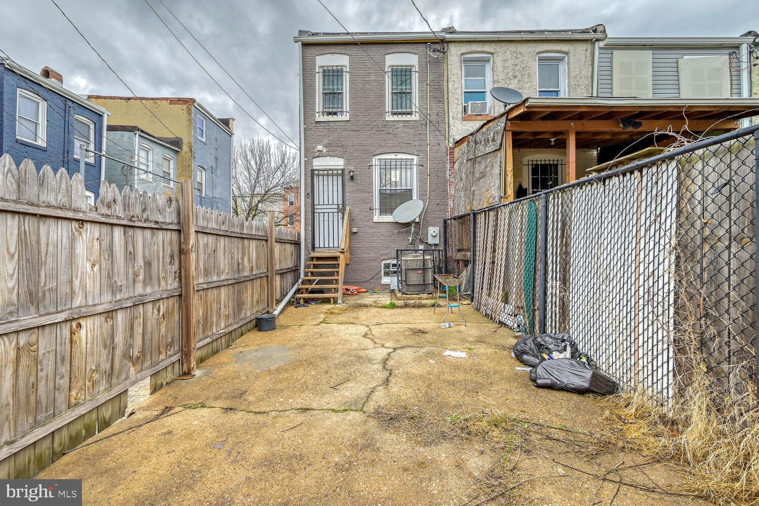 MOUNT CLARE - Residential