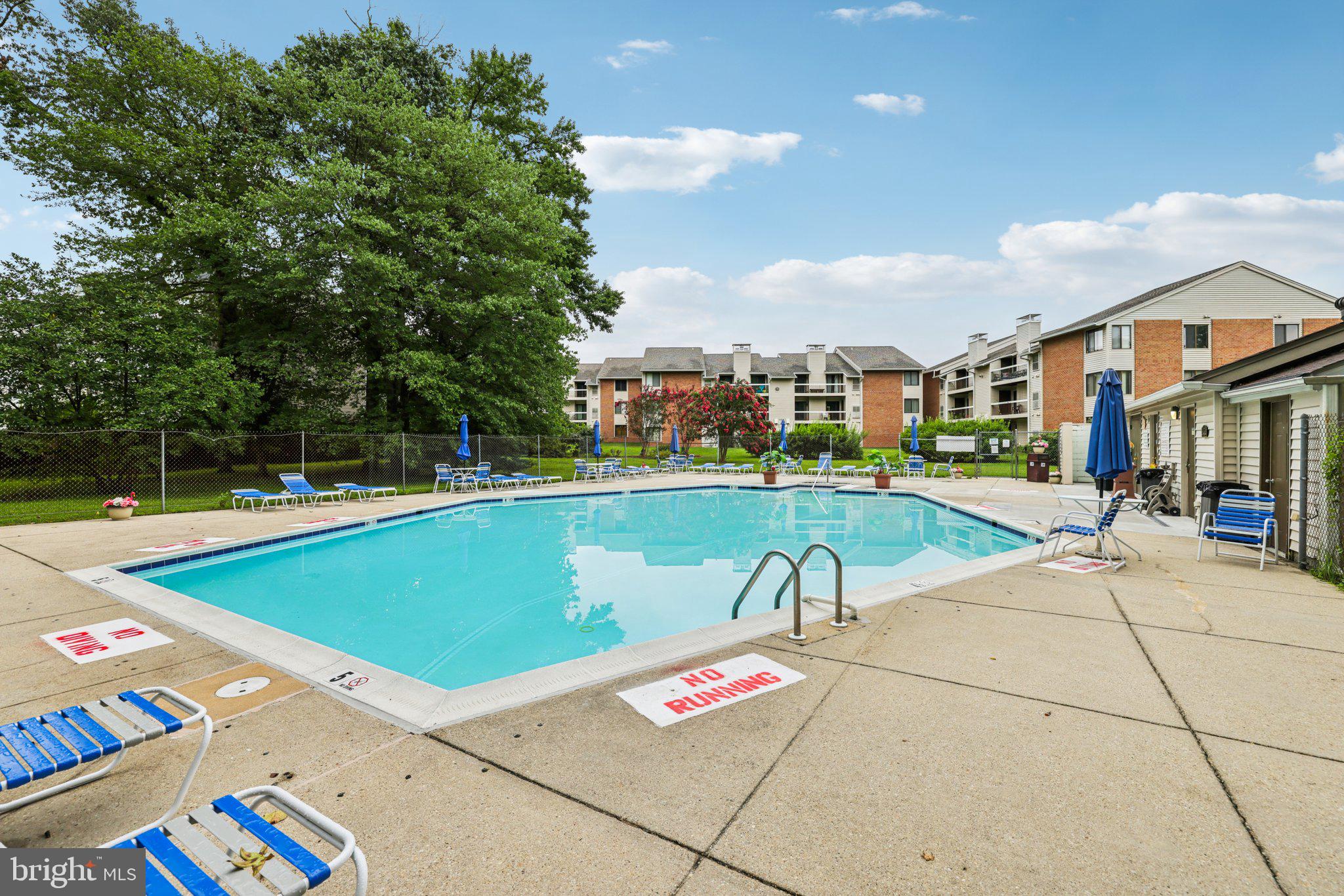 CASTLE HARBOUR CONDO - Residential