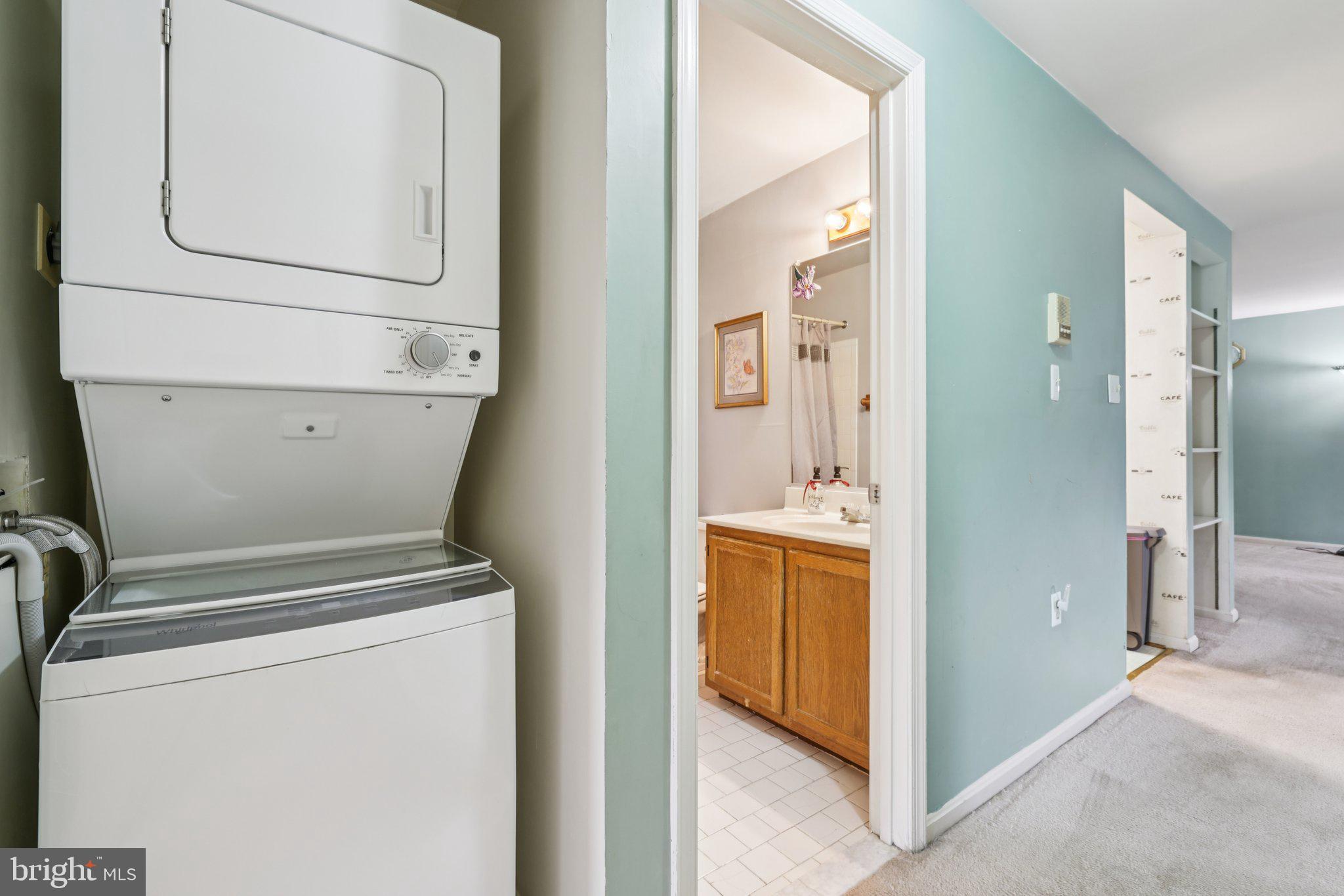 CASTLE HARBOUR CONDO - Residential