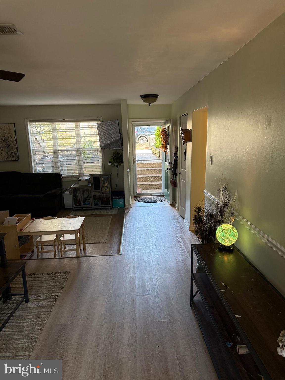 CROFTON MEWS CONDO - Residential