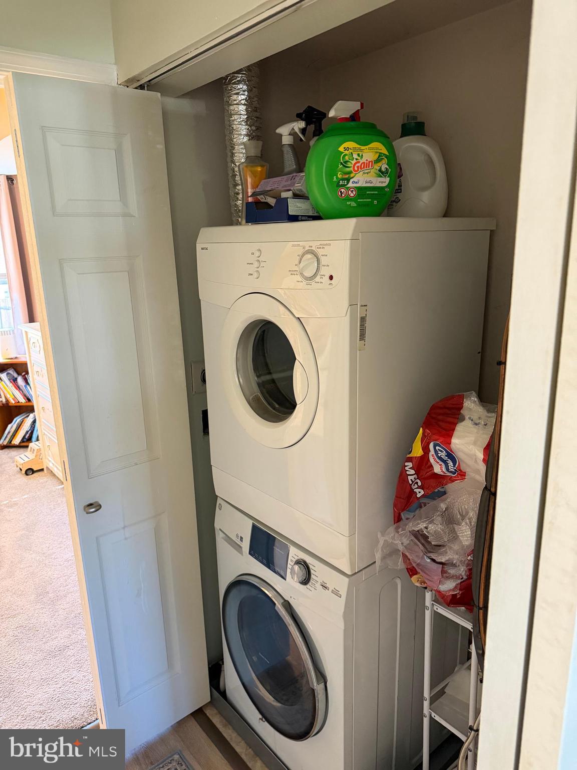 CROFTON MEWS CONDO - Residential