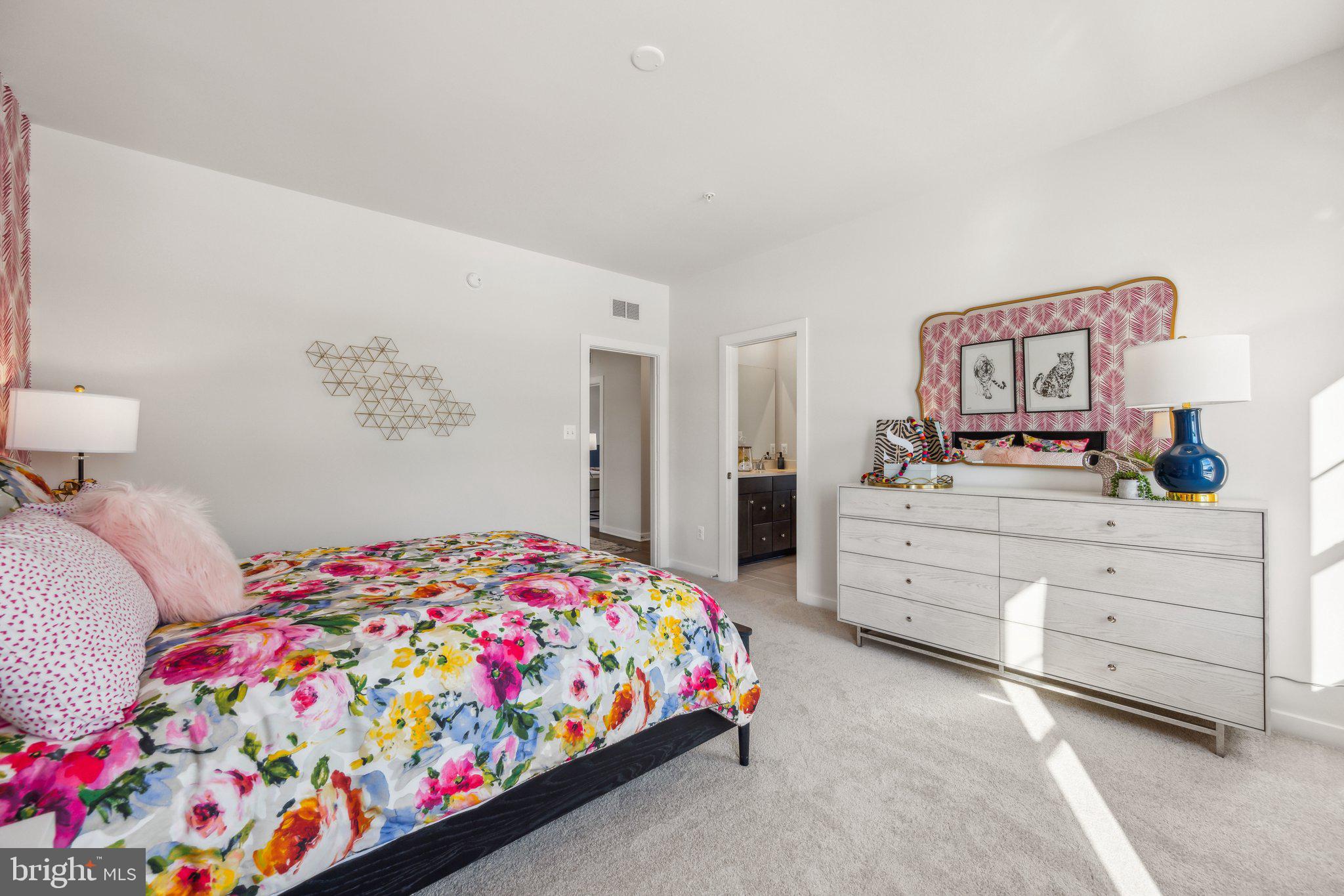 SUNSTONE PRESERVE - Residential