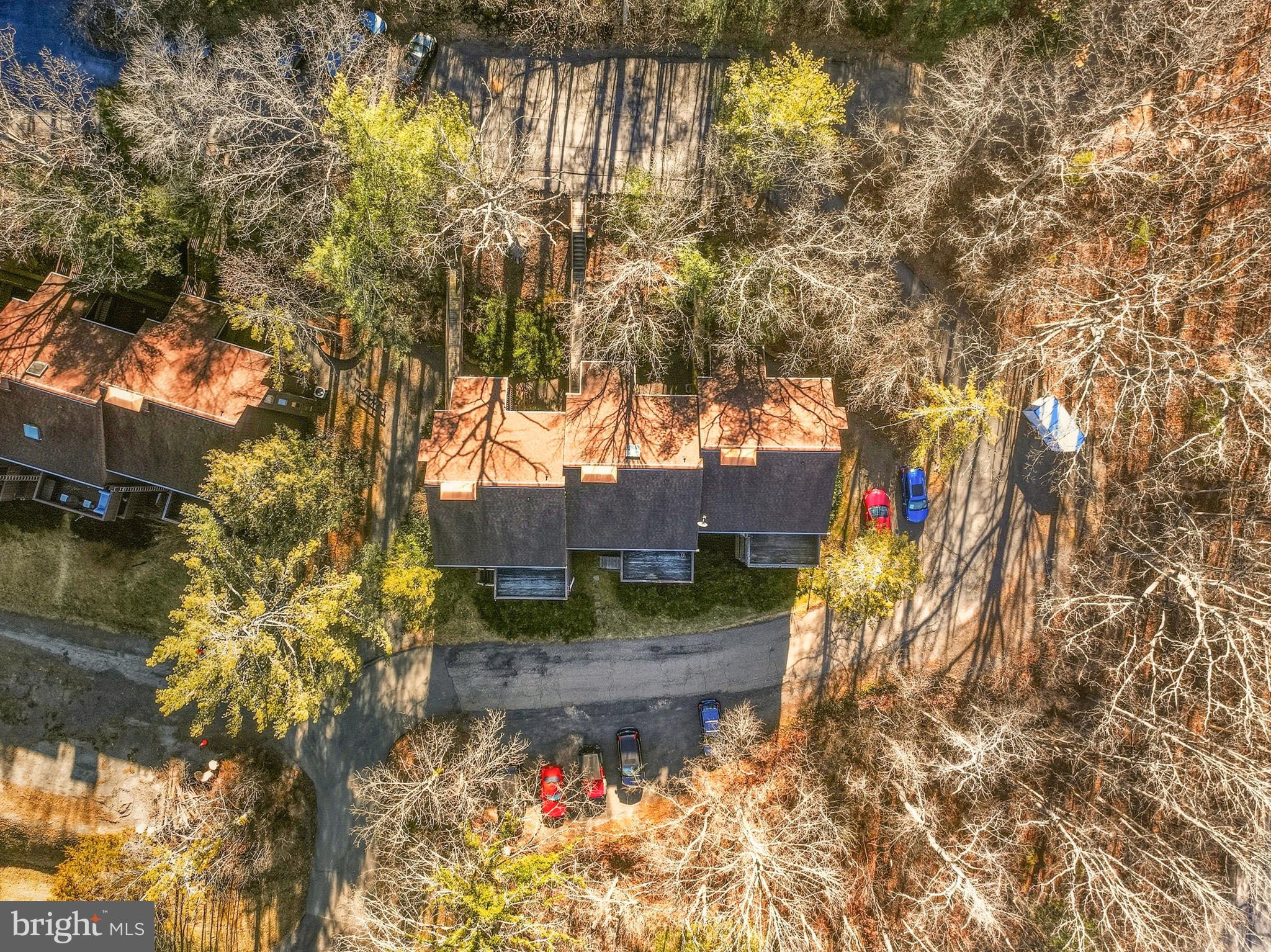 THE HILL CONDOS - Residential