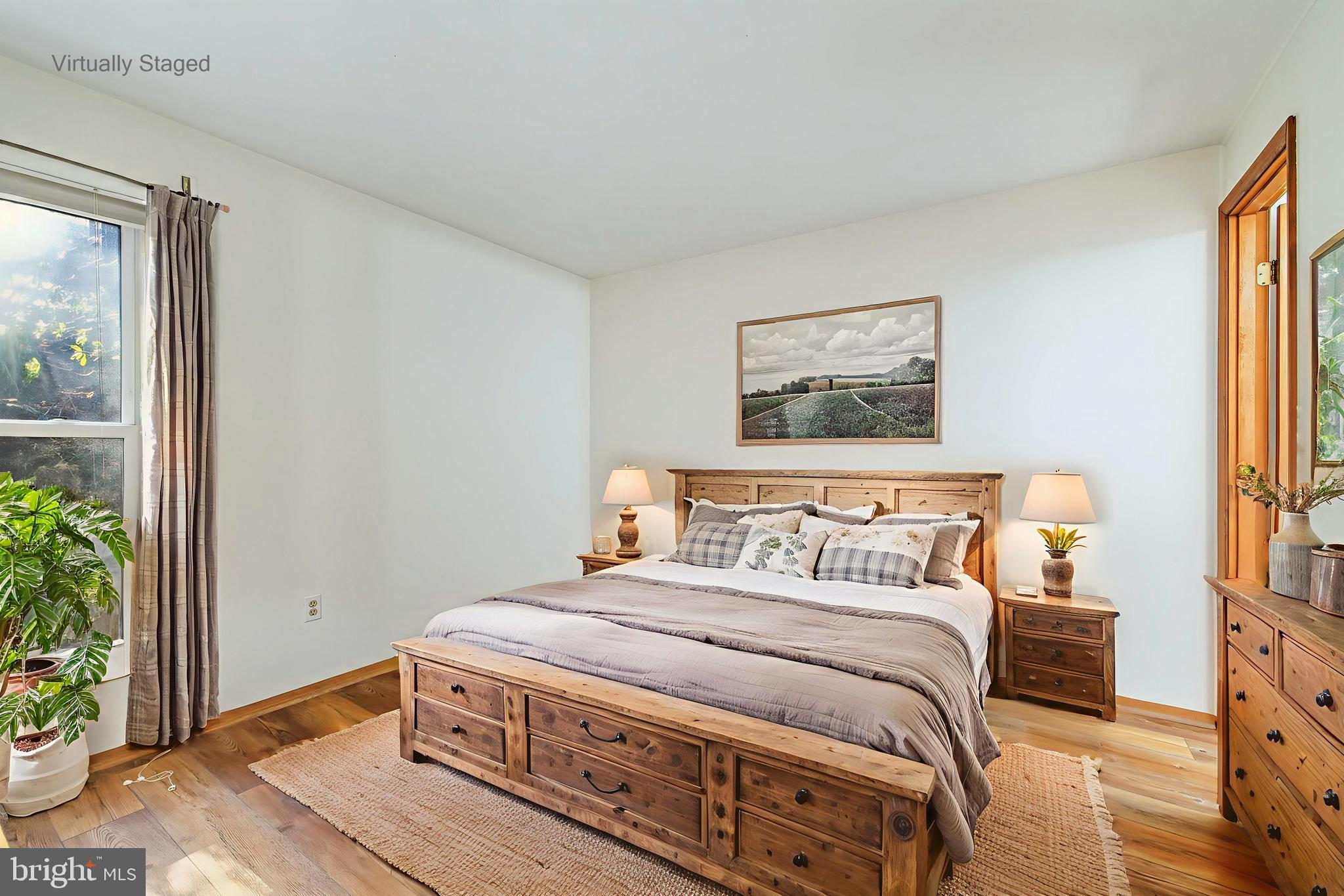 THE HILL CONDOS - Residential