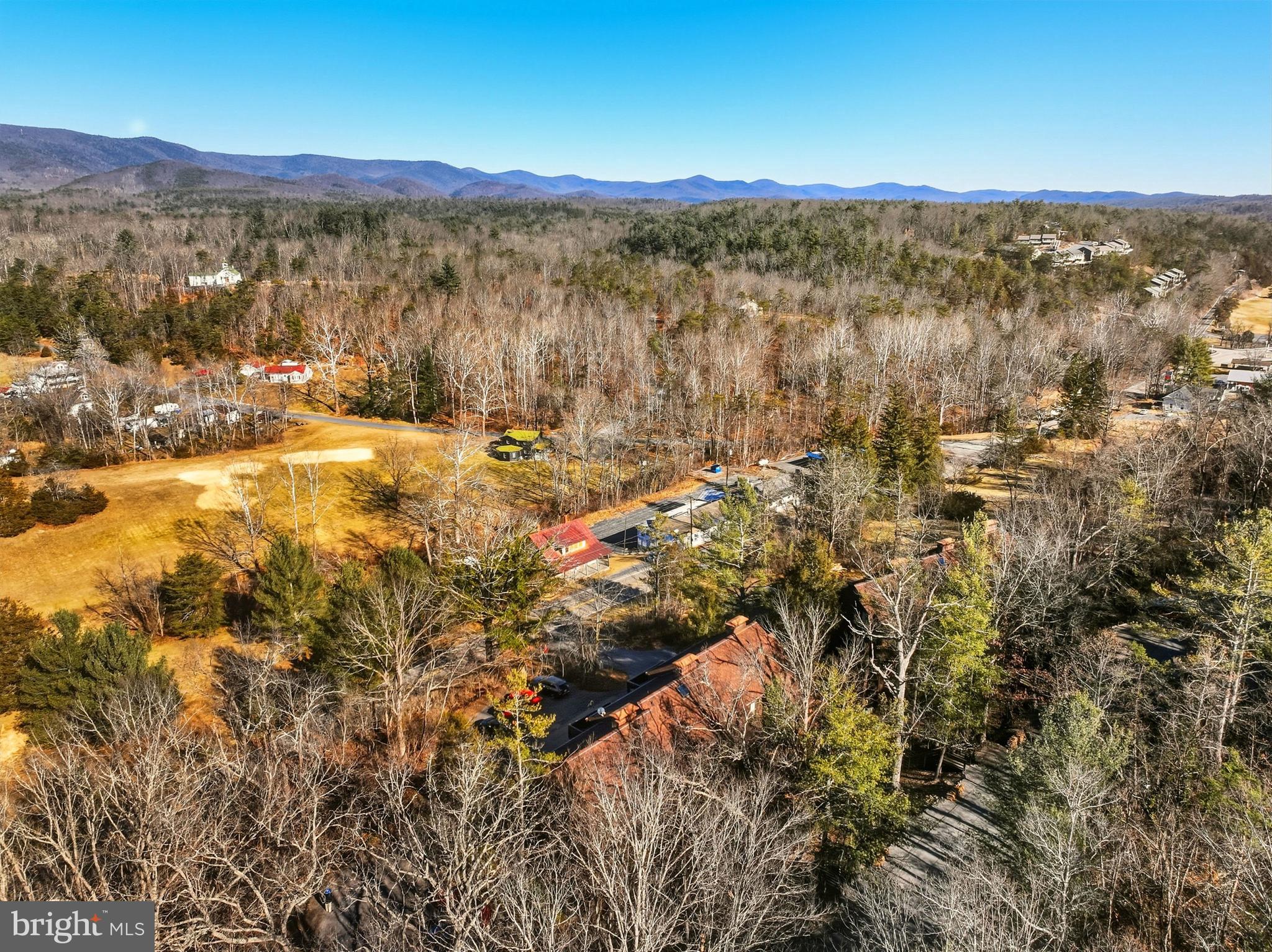 THE HILL CONDOS - Residential